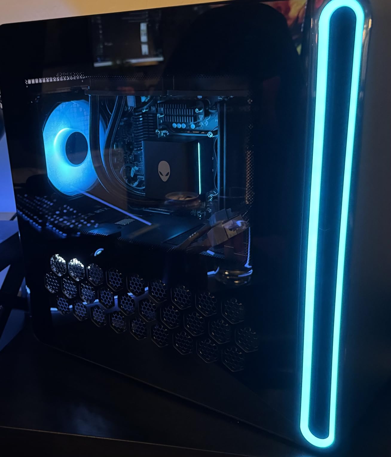 Crucial Pro DDR5 RAM 32GB Kit (2x16GB), 6400MHz CL32, Overclocking Desktop Gaming Memory, Intel XMP 3.0 & AMD Expo Compatible, Black - CP2K16G64C32U5B Customer Review Crucial Pro DDR5 RAM 32GB Kit (2x16GB), 6400MHz CL32, Overclocking Desktop Gaming Memory, Intel XMP 3.0 & AMD Expo Compatible, Black - CP2K16G64C32U5B - Customer Photo 1