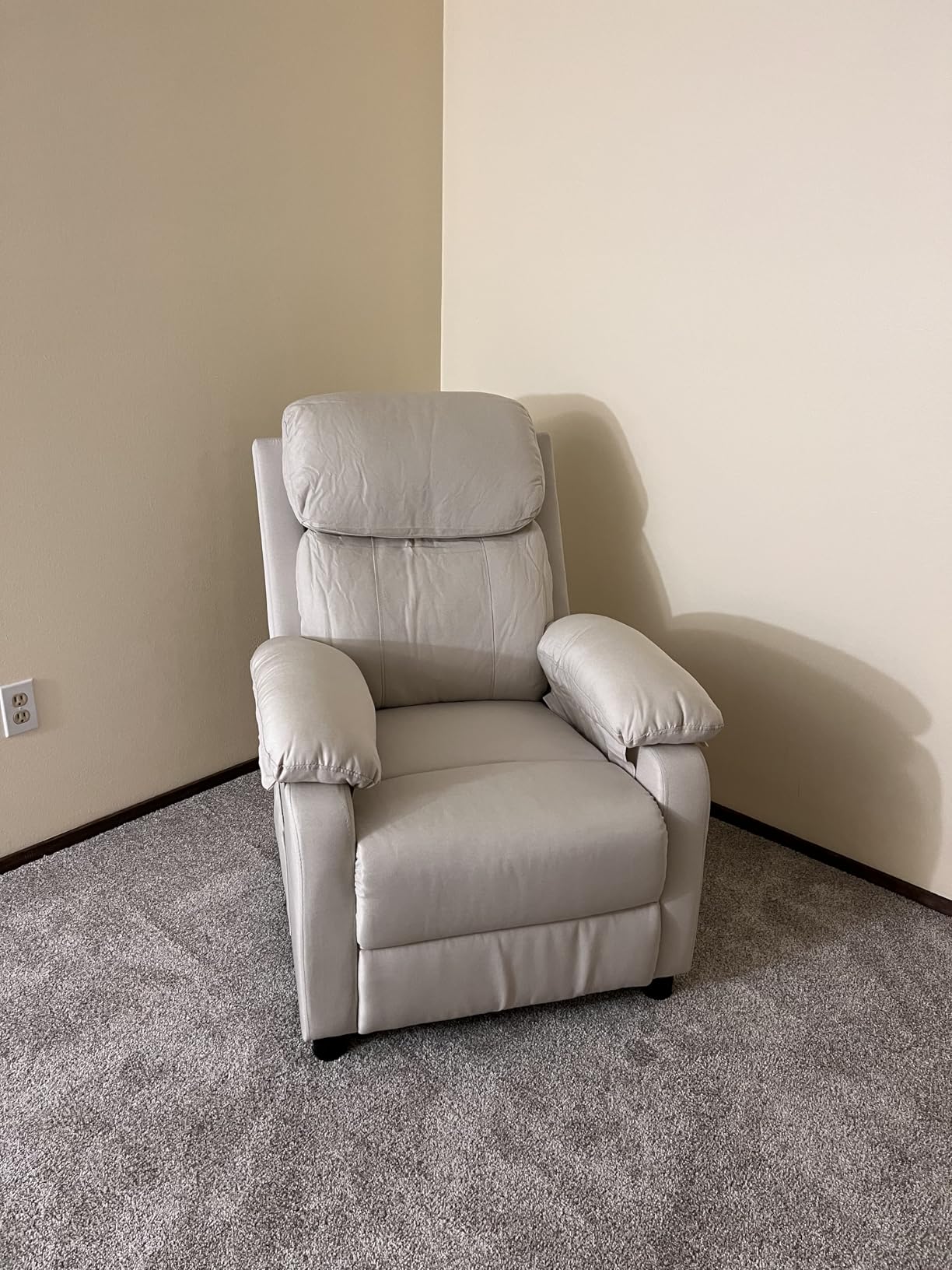 Recliner Chair for Adults, Padded Deep Seat Reading Chair with Side Pockets, Small Recliners for Small Spaces, Adjustable Chair for Living Room, Bedroom, and RV (Linen) - Customer Photo 2