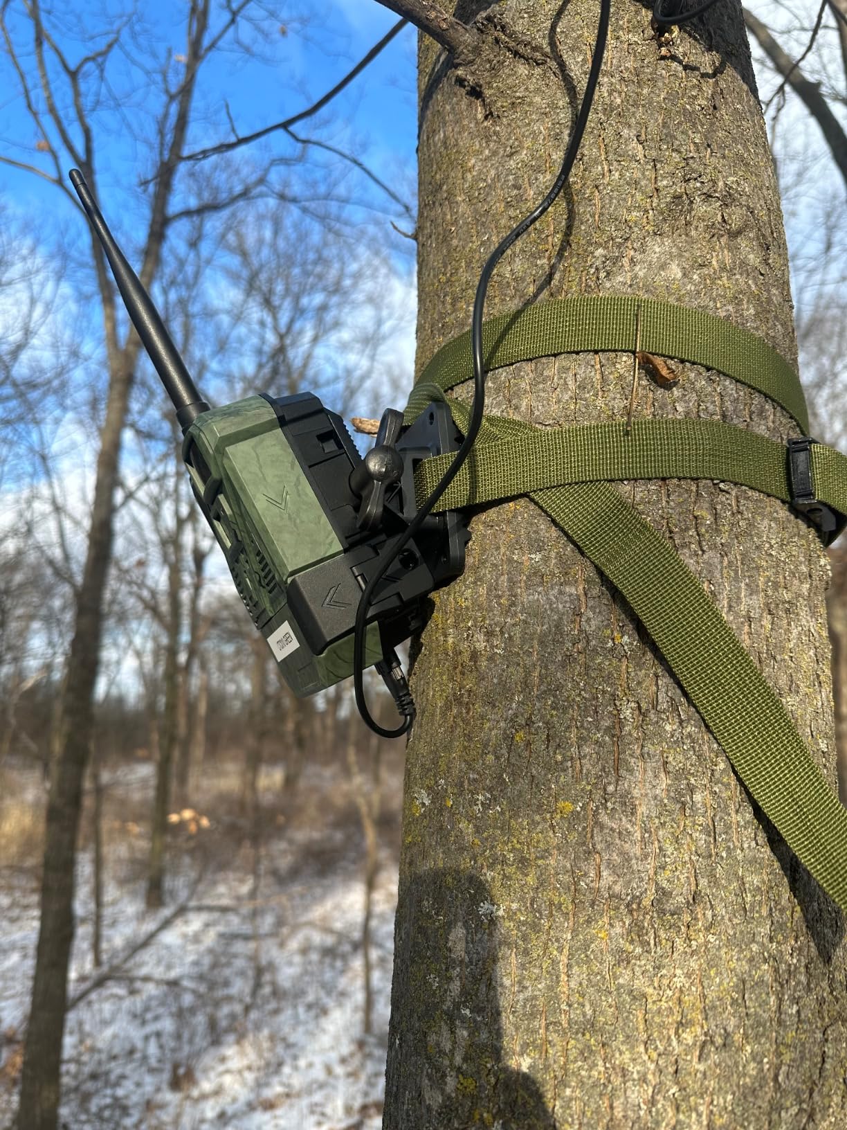 Zleo No Subscription Deer Game Cameras - Cellular Trail Cam for Hunting - SIM Card Pre-Inserted - Live Feed - Solar Power - Night Vision - Motion Activated - IP66 Waterproof - No WiFi Needed - Customer Photo 1