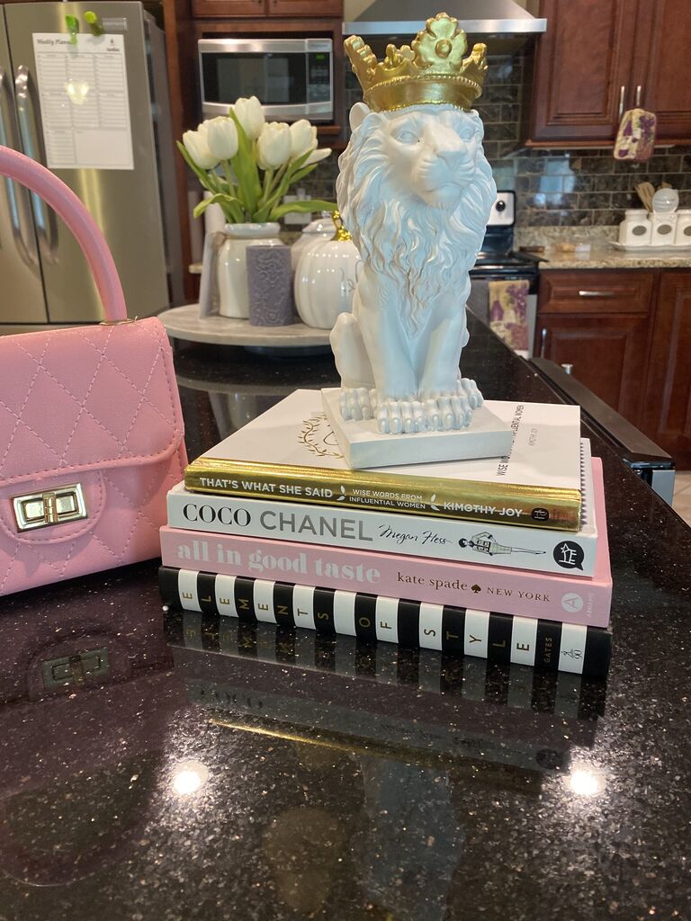 That's What She Said: Wise Words from Influential Women Customer Review That's What She Said: Wise Words from Influential Women - Customer Photo 2