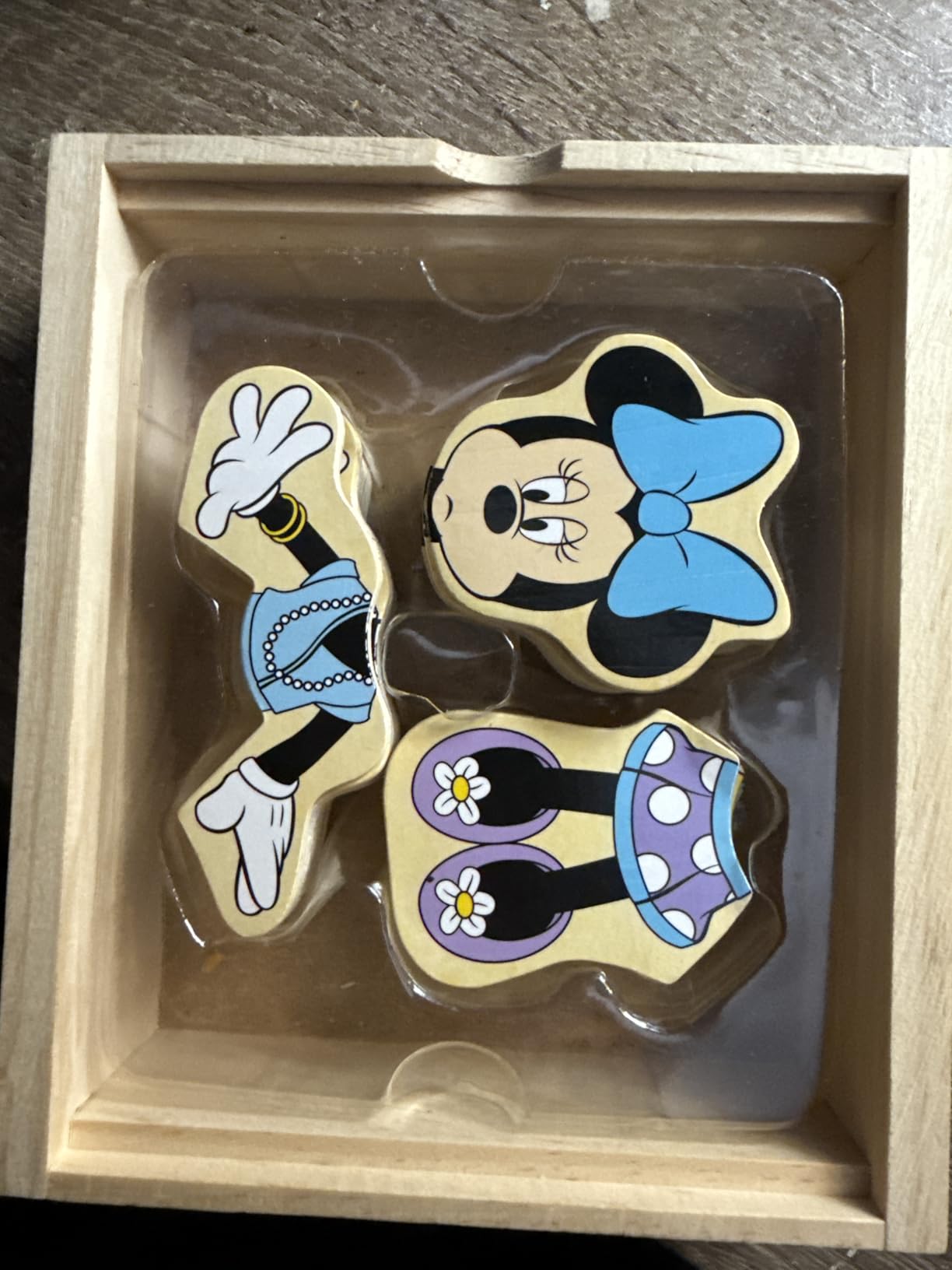 Melissa & Doug Disney Minnie Mouse Dress-Up Puzzle, 18 Pieces Mix and Match Outfits, Sorting & Matching Toy with Storage Case, Educational Puzzle for Toddlers Ages 3+ Customer Review Melissa & Doug Disney Minnie Mouse Dress-Up Puzzle, 18 Pieces Mix and Match Outfits, Sorting & Matching Toy with Storage Case, Educational Puzzle for Toddlers Ages 3+ - Customer Photo 1