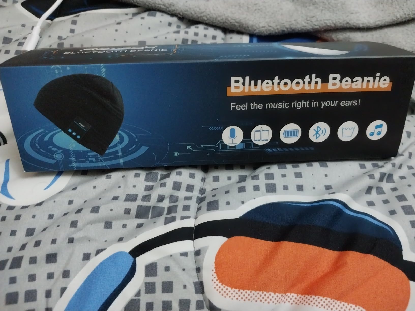 Rotibox Bluetooth Beanie Hat Wireless Headphone for Outdoor Sports Xmas Gifts - Customer Photo 1