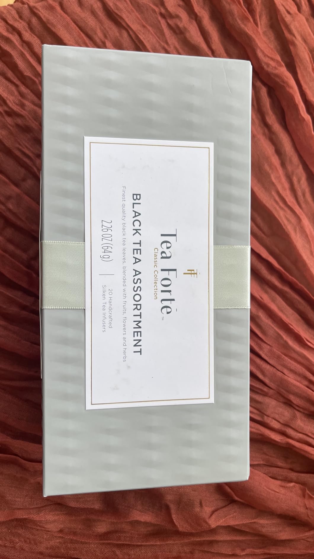 Tea Forte Lotus Presentation Box Tea Gift Set Sampler, 20 Assorted Variety Handcrafted Pyramid Infuser Bags, Black, Green, Oolong, White, Herbal Blends - Customer Photo 1