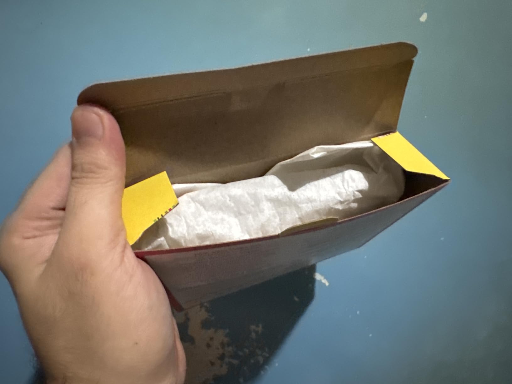 Burt's Bees Gifts Ideas - Classics Set, 6 Products in Giftable Tin – Cuticle Cream, Hand Salve, Lip Balm, Res-Q Ointment, Hand Repair and Foot Cream - Customer Photo 2