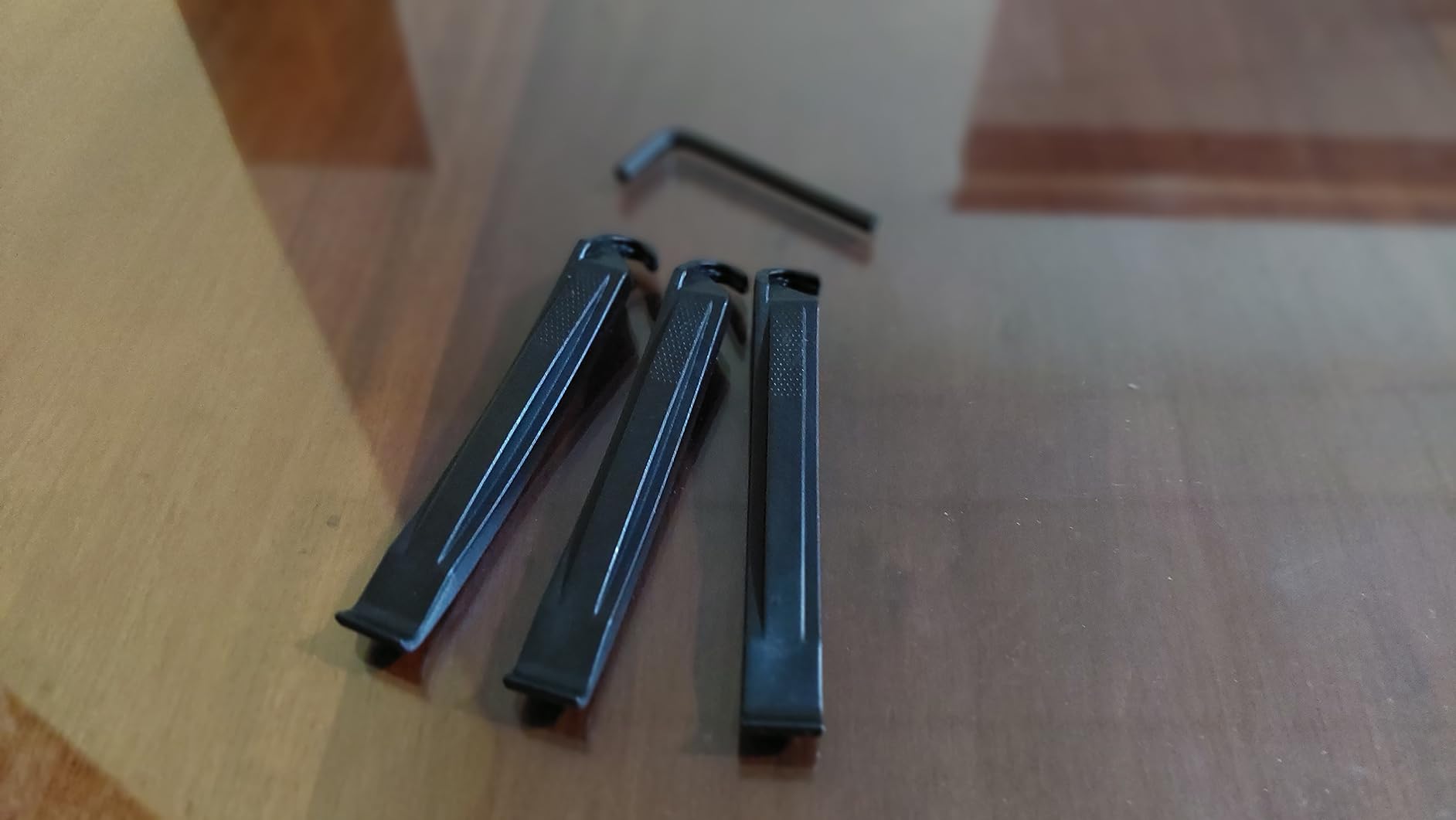 WOTOW Bike Repair Tool Kit, 16 in 1 Bicycle Multitool with Tire Levers Hex Spoke Wrench, Multi Function Accessories Set for Road Mountain Bikes - Customer Photo 2