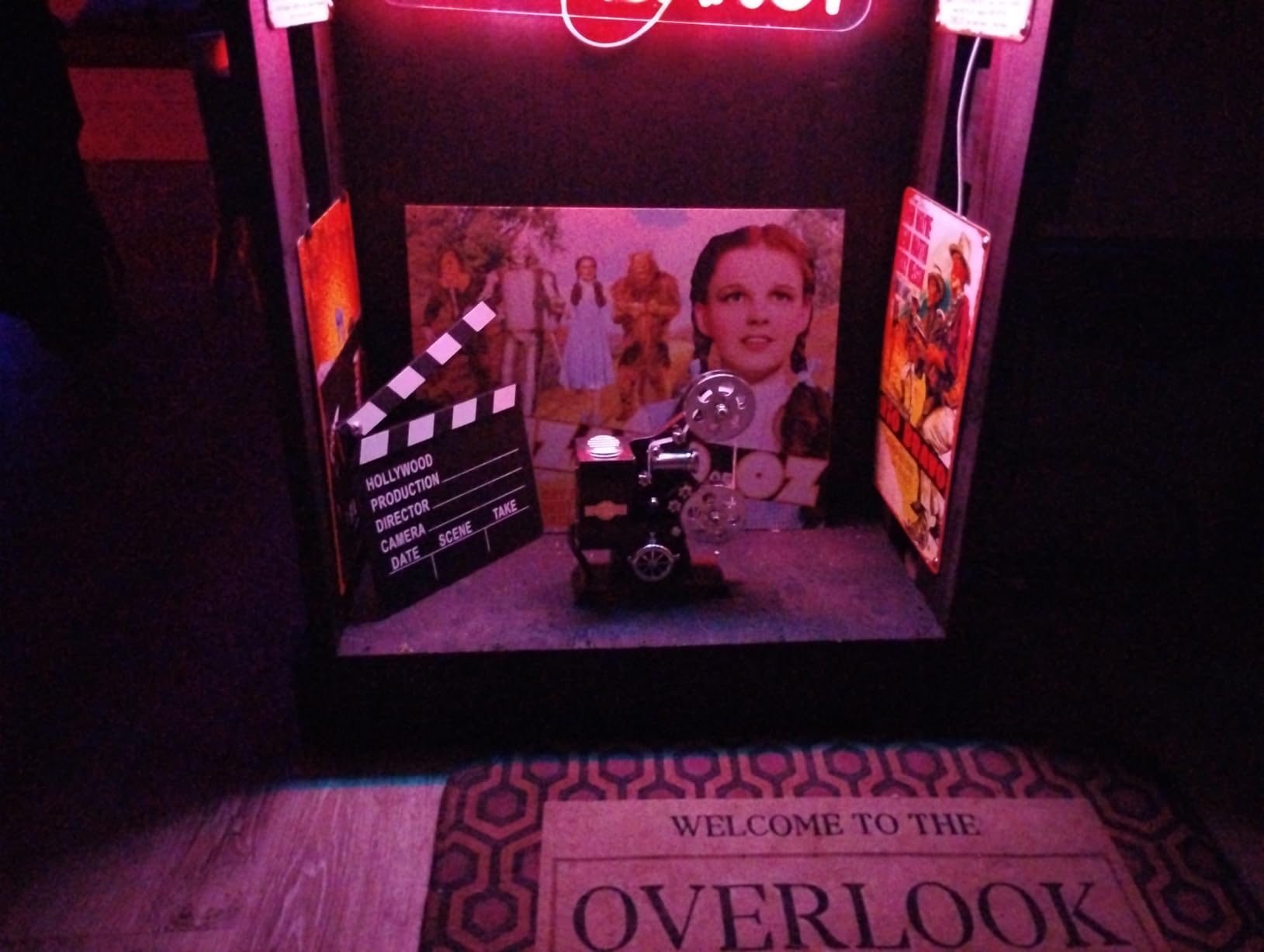 POPgifts Movie Projector Music Box, Mini Antique Vintage Craft Music Box Plays Tune for Elise Movie Theater Hollywood Theme Party Decoration for Cinema Time Bridal Shower Birthday Party Favor Supplies - Customer Photo 1