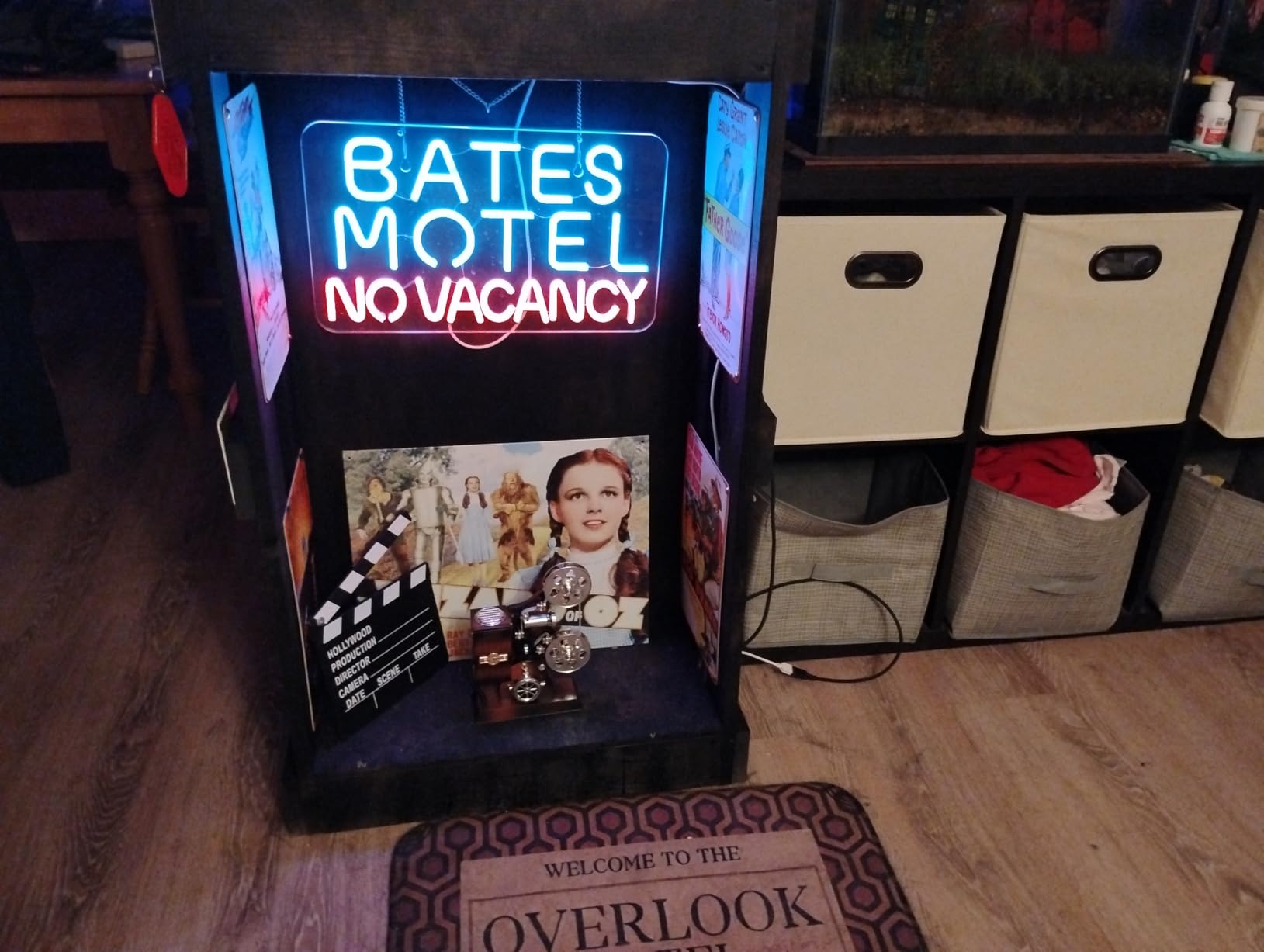 POPgifts Movie Projector Music Box, Mini Antique Vintage Craft Music Box Plays Tune for Elise Movie Theater Hollywood Theme Party Decoration for Cinema Time Bridal Shower Birthday Party Favor Supplies - Customer Photo 2