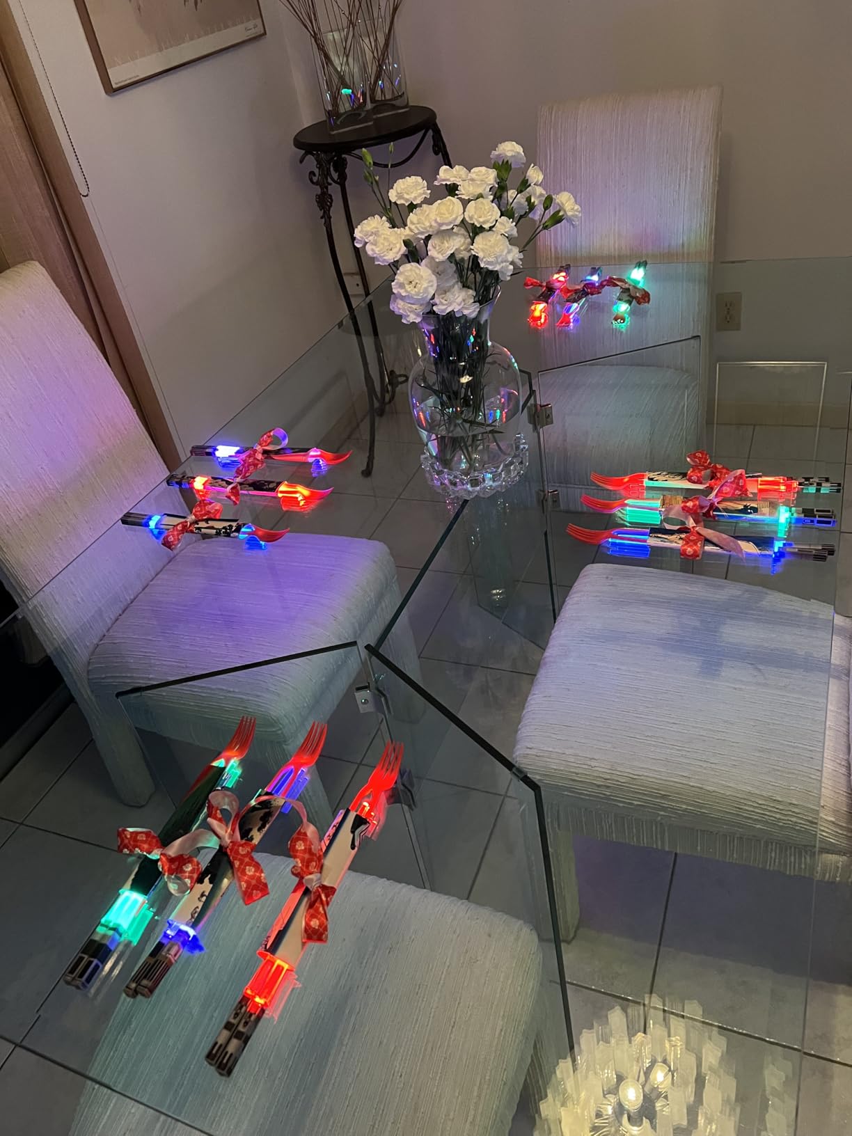 Lightsaber Chopsticks Light Up - LED Glowing Light Saber Star Wars Chop Sticks Customer Review Lightsaber Chopsticks Light Up - LED Glowing Light Saber Star Wars Chop Sticks - Customer Photo 2