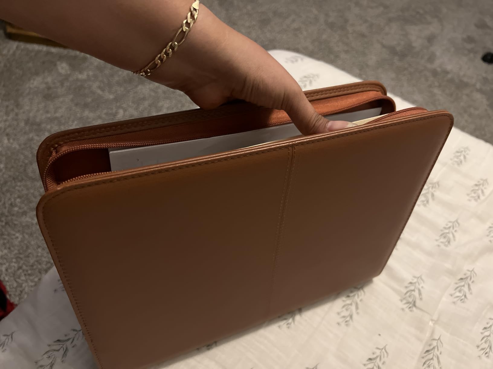 Cossini Black Superior Vegan Leather Business Portfolio with Zipper – Padfolio All-in-One. Smartest Protective 10.1 Inch Tablet Sleeve, Presentation Slot, Solar Calculator, Card Storage, Writing Pad - Customer Photo 2