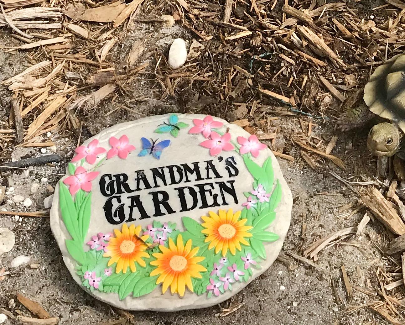 Spoontiques - Garden Décor - Grandma's Garden Stepping Stone - Decorative Stone for Garden - Customer Photo 3