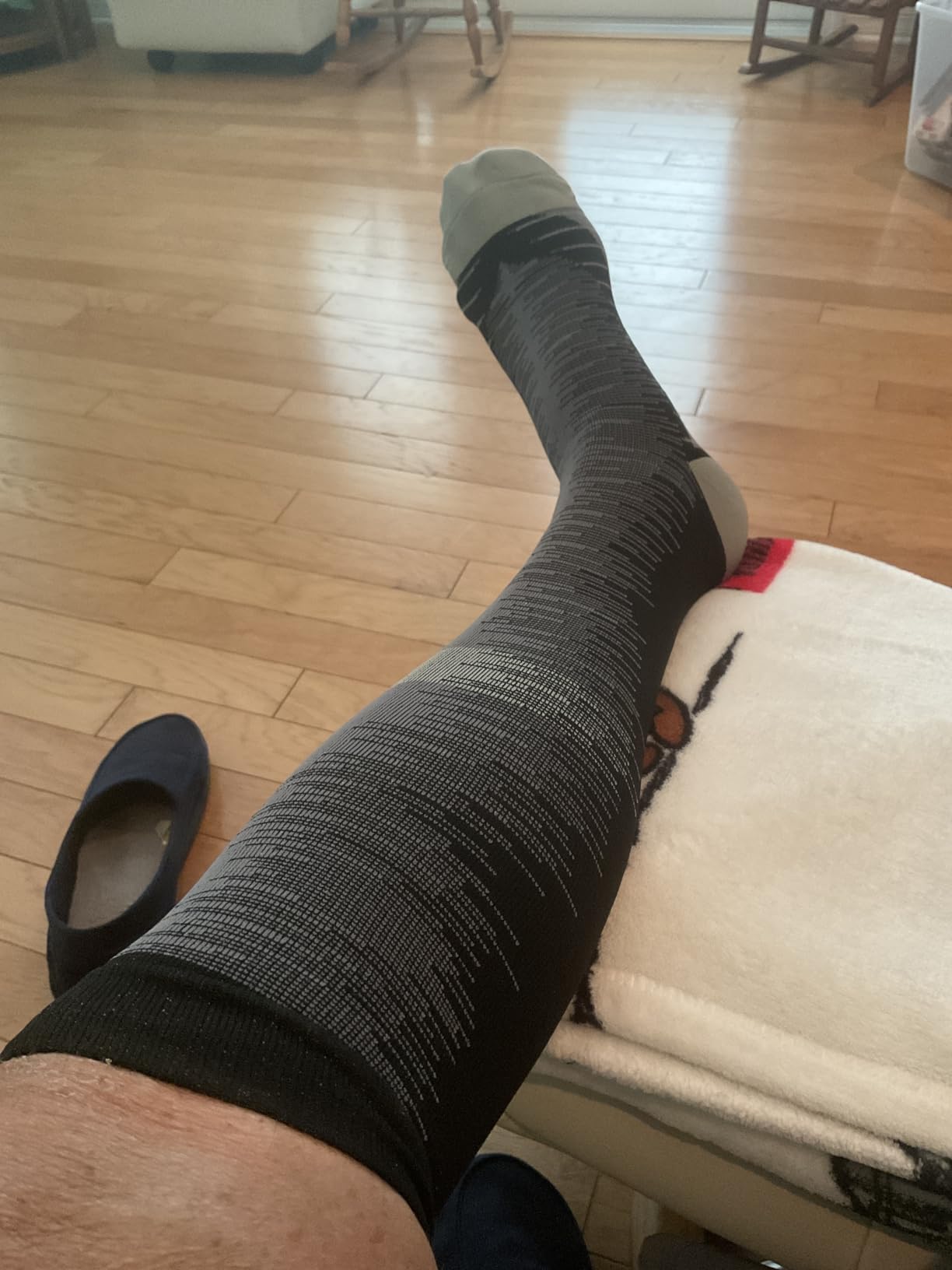 FuelMeFoot 3 Pack Copper Compression Socks - Compression Socks Women & Men Circulation - Best for Medical,Running,Athletic Customer Review FuelMeFoot 3 Pack Copper Compression Socks - Compression Socks Women & Men Circulation - Best for Medical,Running,Athletic - Customer Photo 1