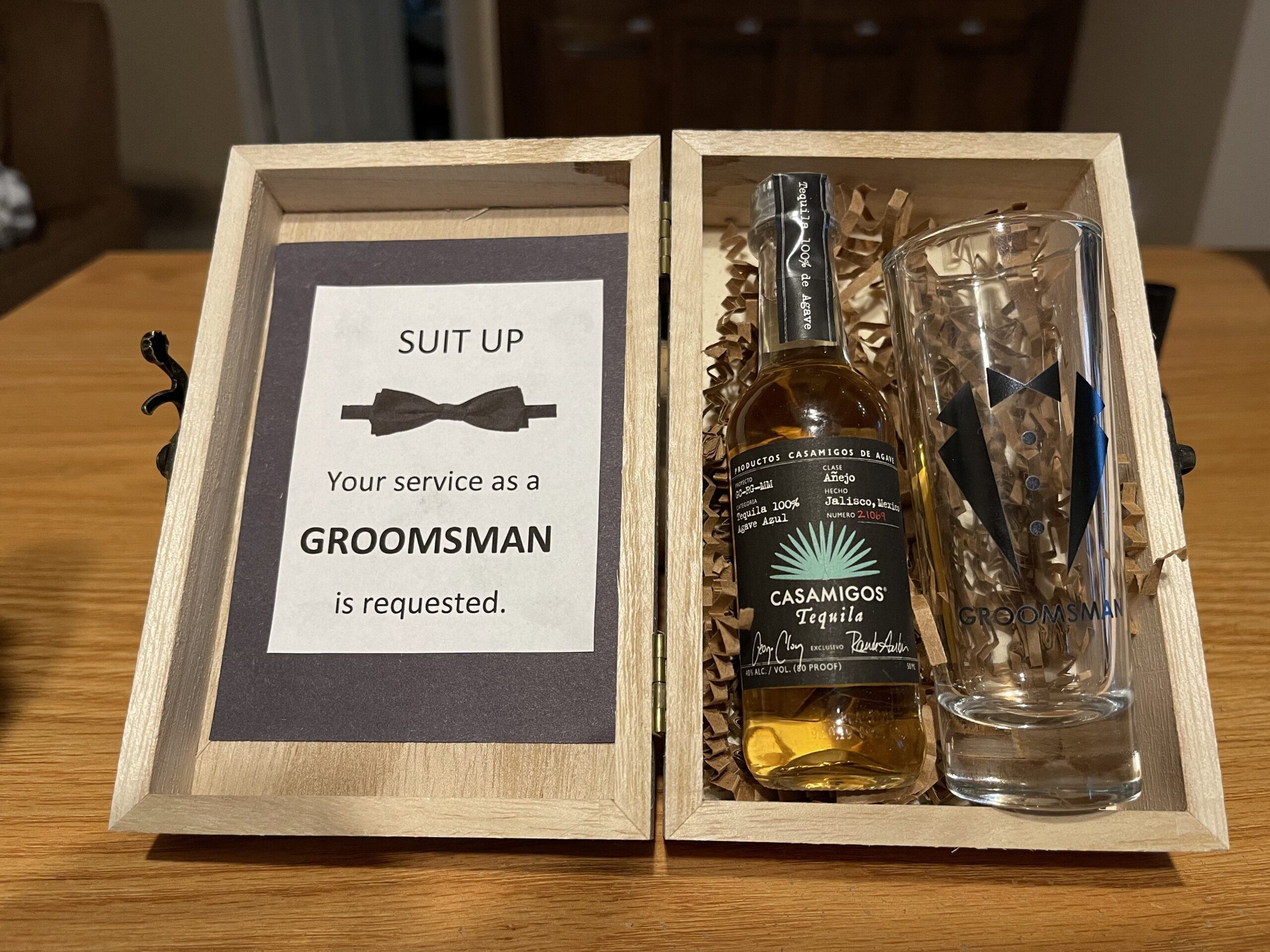 BLUE PANDA Bachelor Party Shot Glasses - 5 Count, 2 Oz, Clear & Black Tuxedo Design - Groomsmen Shot Glass Set for Groom Squad, Heavy Base for Tequila, Vodka & Whiskey - Customer Photo 2