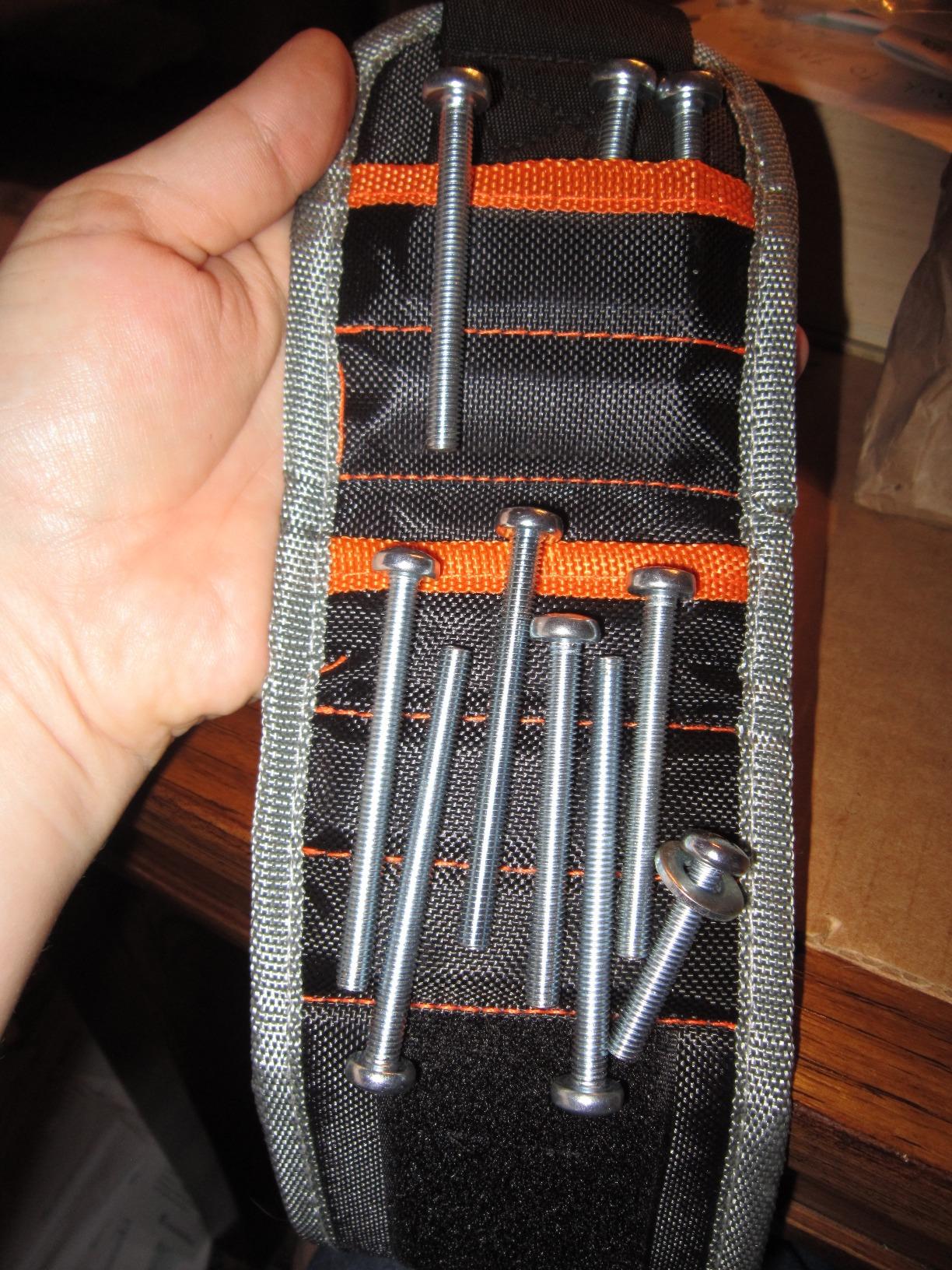 HORUSDY Magnetic Wristband, Gifts for Dad, with Strong Magnets for Holding Screws, Nails, Drilling Bits, Tool Gift for Men Customer Review HORUSDY Magnetic Wristband, Gifts for Dad, with Strong Magnets for Holding Screws, Nails, Drilling Bits, Tool Gift for Men - Customer Photo 1