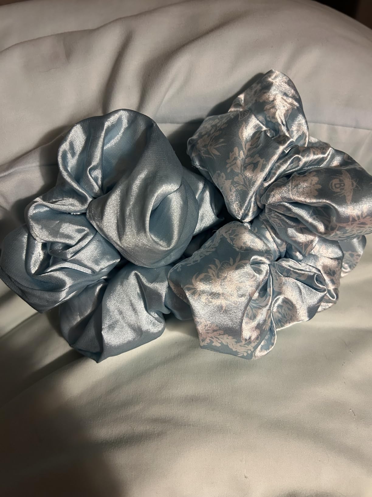 Kitsch Satin Scrunchies for Women – No Crease Hair Ties – Soft Satin Hair Scrunchies for Girls – Frizz Free, Gentle, Stylish Hair Accessories | Ideal Gifts for Women – Black, 5 pcs - Customer Photo 2