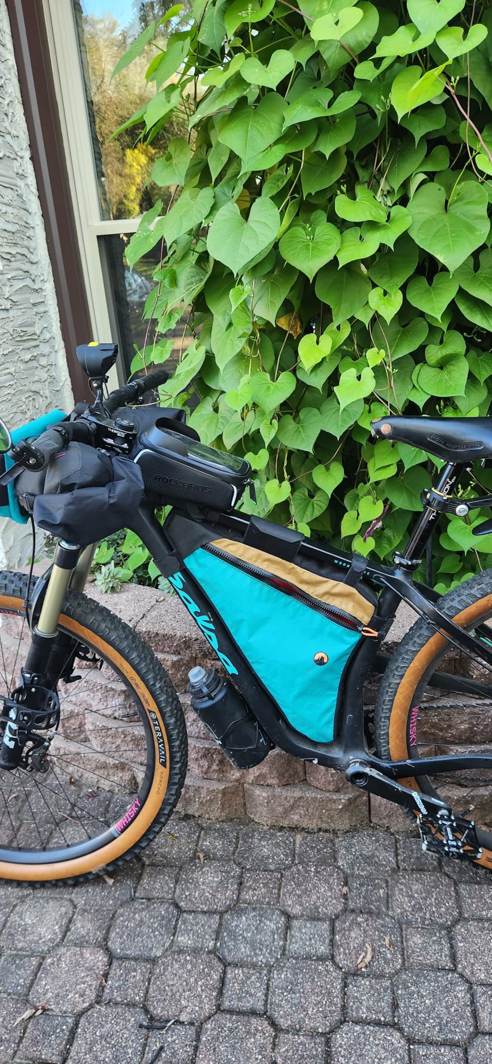 ROCK BROS Bike/Bicycle Phone Front Frame Bag, Waterproof, Tube Bag, Cycling Pouch, Bike Accessories for Men Compatible Phone Under 7