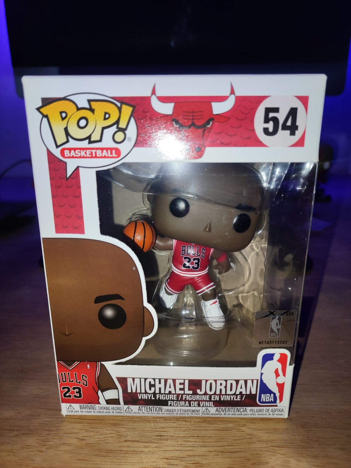 Funko Pop! NBA: Bulls - Michael Jordan - Customer Photo 2