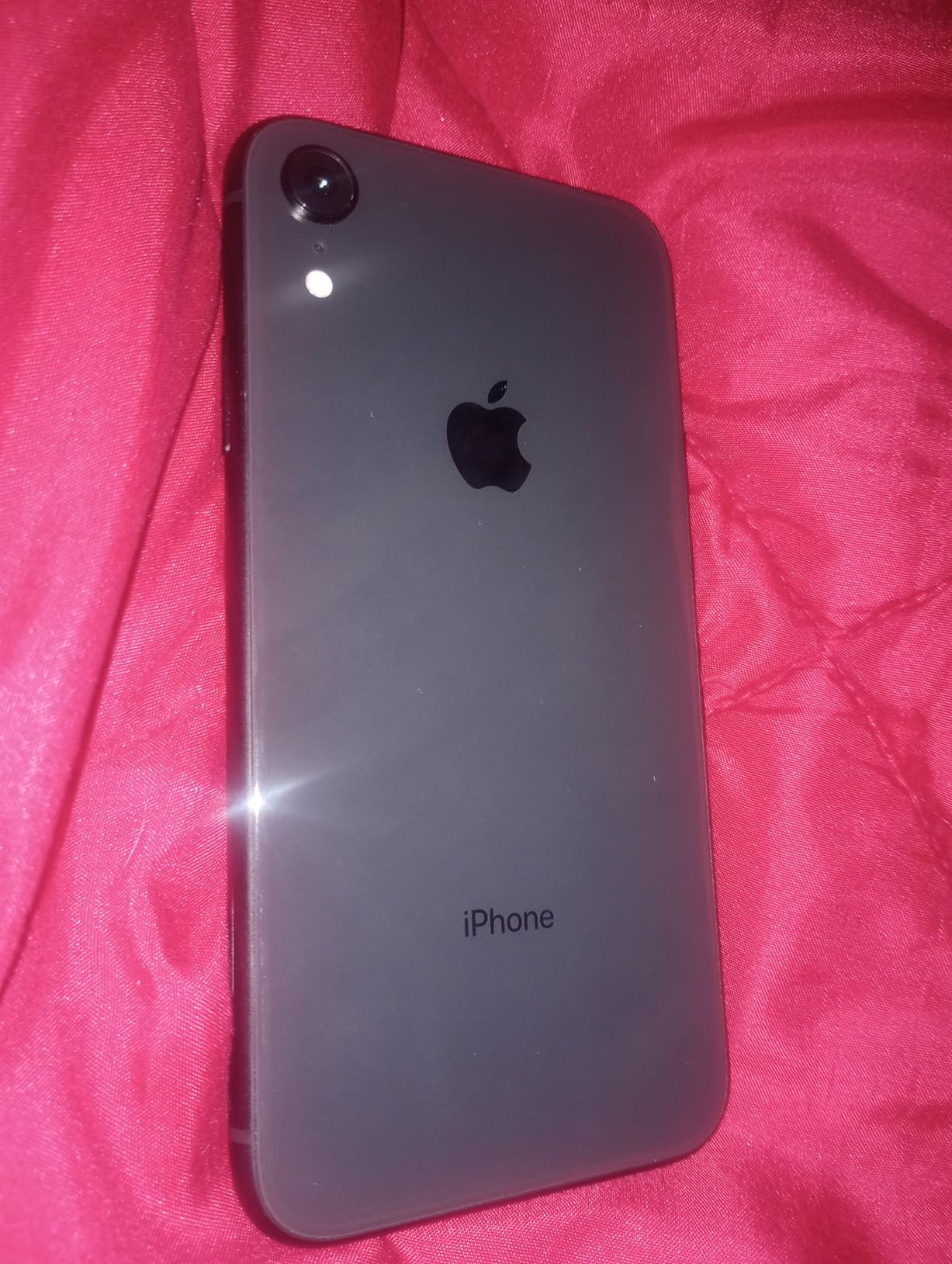 Apple iPhone XR, 64GB, Black - Unlocked (Renewed) - Customer Photo 5