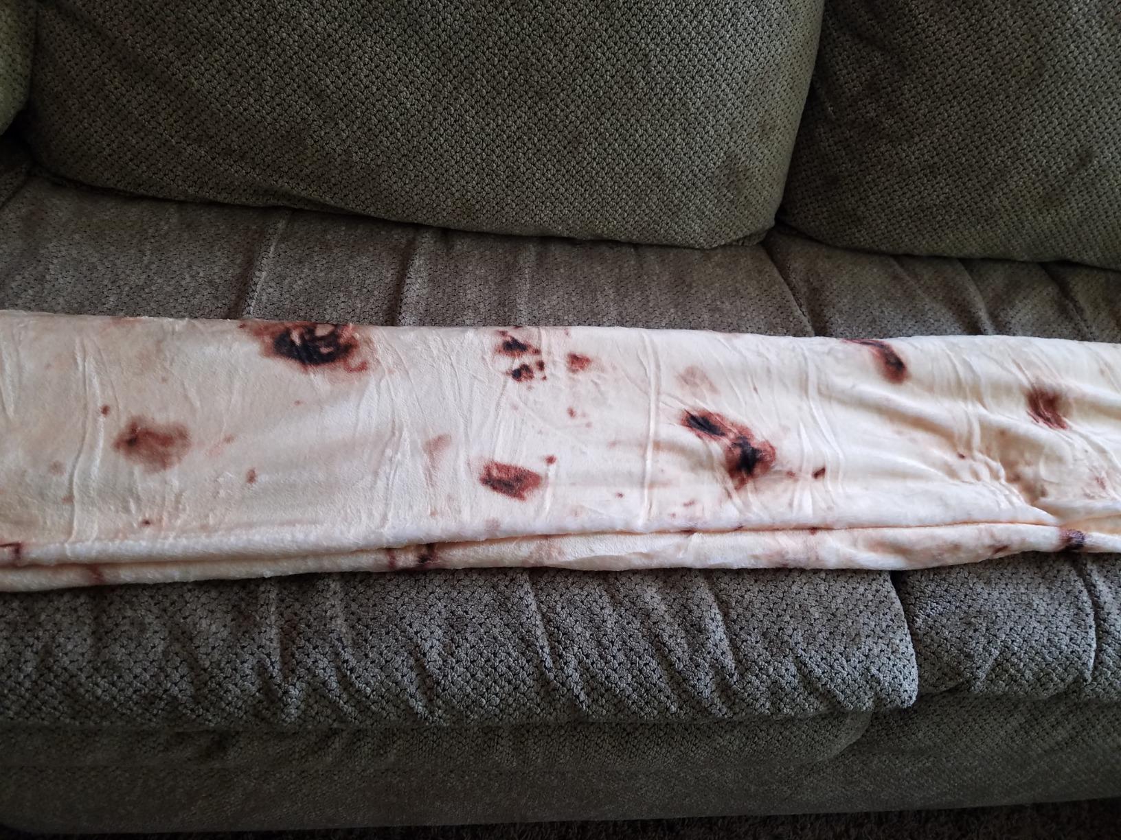 Mermaker Burrito Tortilla Taco Blanket 71 inches for Adult Kids, Realistic Tortilla Throw Blanket Funny Gifts for Women Men Teen Boy Girl, Soft Flannel Food Blanket for Christmas Birthday Gifts-Yellow Customer Review Mermaker Burrito Tortilla Taco Blanket 71 inches for Adult Kids, Realistic Tortilla Throw Blanket Funny Gifts for Women Men Teen Boy Girl, Soft Flannel Food Blanket for Christmas Birthday Gifts-Yellow - Customer Photo 1