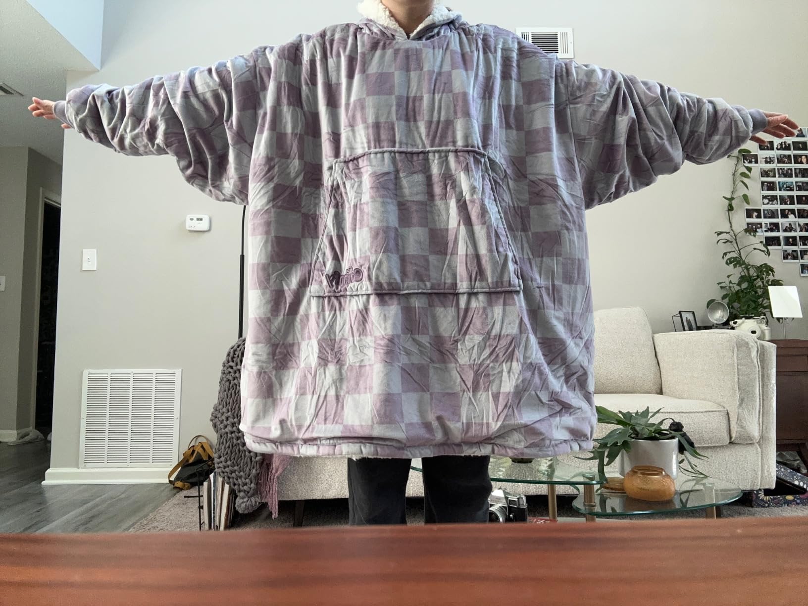 THE COMFY Original | Sherpa Lined Microfiber Fleece Wearable Blanket, Oversized Design with Hood and Pocket from Shark Tank Customer Review THE COMFY Original | Sherpa Lined Microfiber Fleece Wearable Blanket, Oversized Design with Hood and Pocket from Shark Tank - Customer Photo 2