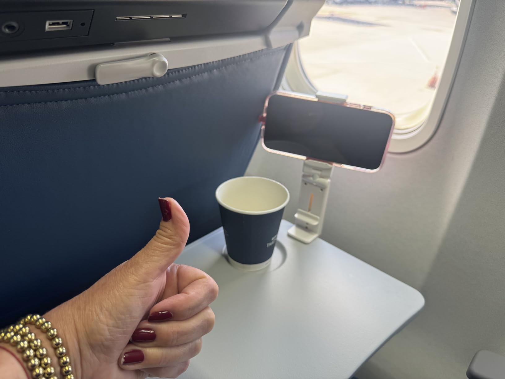 Perilogics Universal in Flight Airplane Phone Holder Mount. Hands Free Viewing with Multi-Directional Dual 360 Degree Rotation. Pocket Size Must Have Airplane Travel Essential Accessory for Flying - Customer Photo 1