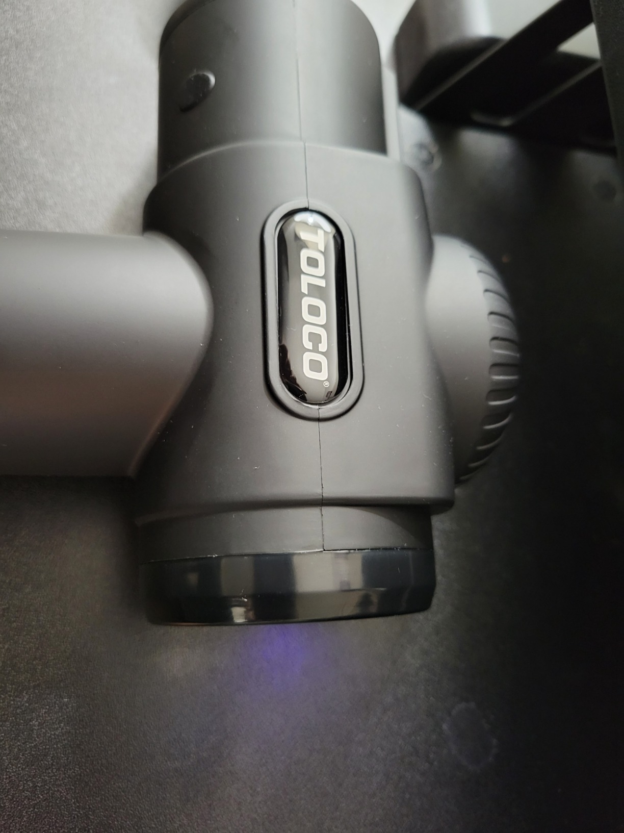 TOLOCO Massage Gun, Deep Tissue Back Massage for Athletes for Pain Relief, Percussion Massager with 10 Massages Heads & Silent Brushless Motor, Christmas Gifts for Women, Men, Black Customer Review TOLOCO Massage Gun, Deep Tissue Back Massage for Athletes for Pain Relief, Percussion Massager with 10 Massages Heads & Silent Brushless Motor, Christmas Gifts for Women, Men, Black - Customer Photo 1