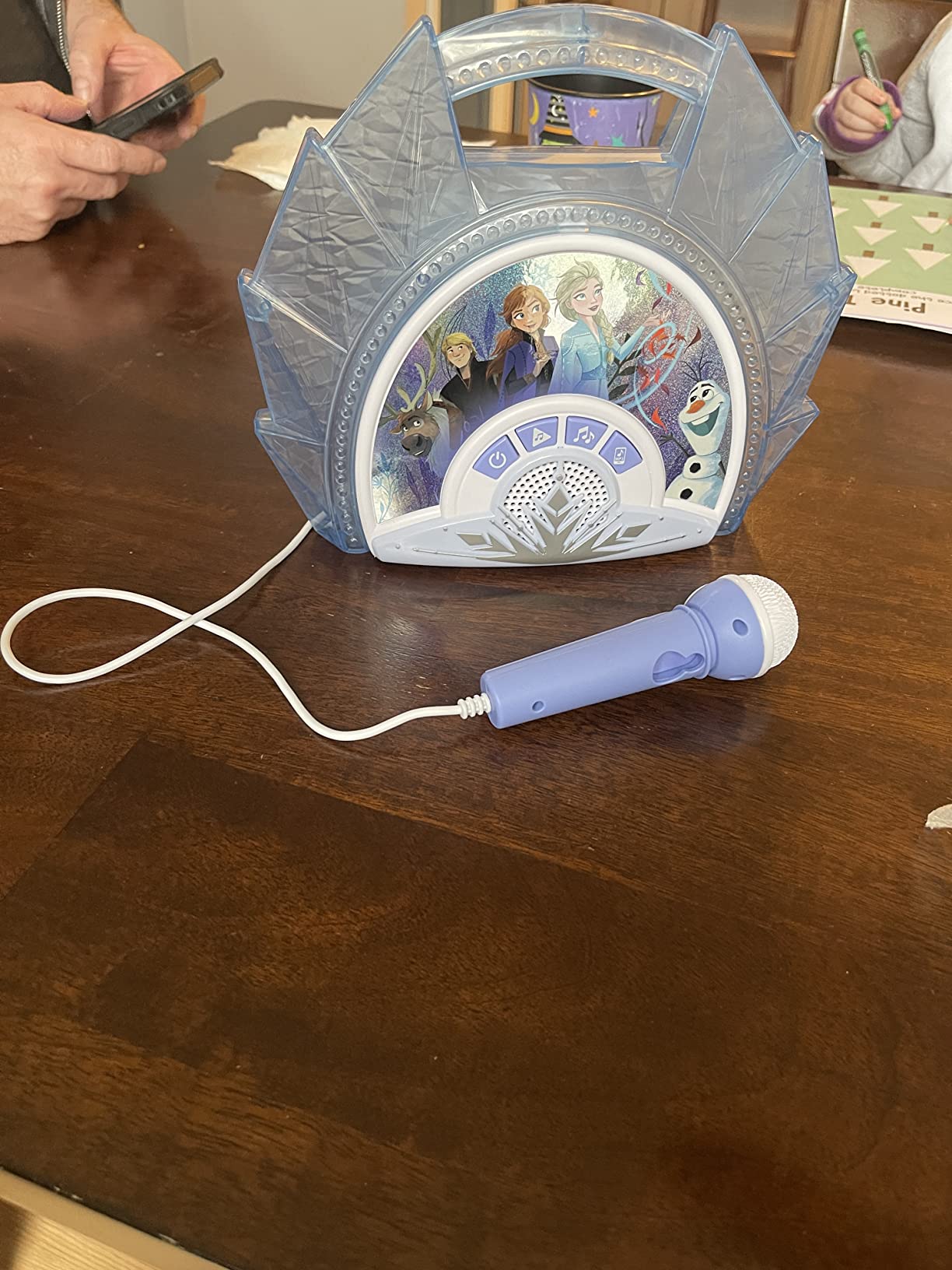 eKids Disney Frozen Karaoke Microphone with Bluetooth Speaker for Fans of Disney Toys, Kids Karaoke Machine with Built in Music Customer Review eKids Disney Frozen Karaoke Microphone with Bluetooth Speaker for Fans of Disney Toys, Kids Karaoke Machine with Built in Music - Customer Photo 2