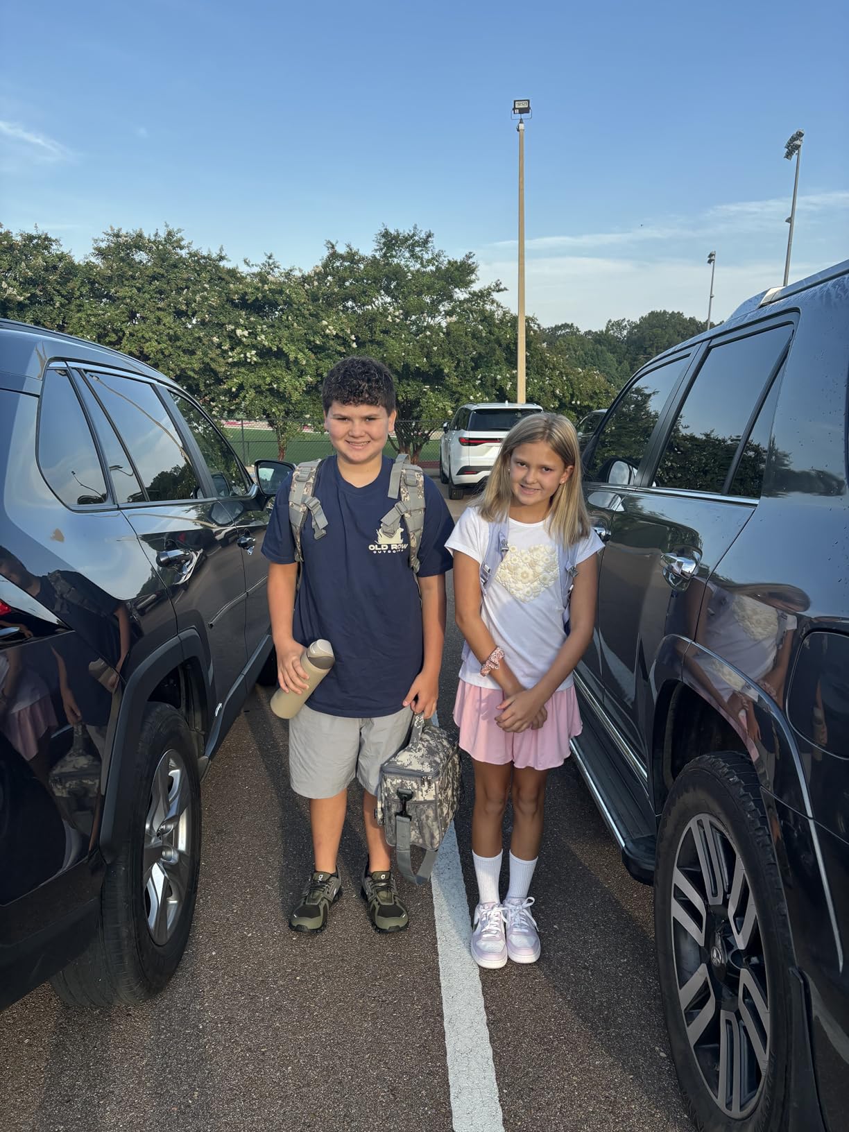 FlowFly Insulated Reusable Lunch Bag Adult Large Lunch Box for Women and Men with Adjustable Shoulder Strap,Front Zipper Pocket and Dual Large Mesh Side Pockets,Leopard - Customer Photo 2