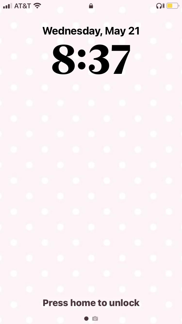 Apple iPhone SE (2nd Generation), US Version, 128GB, Black - Unlocked (Renewed) - Customer Photo 2