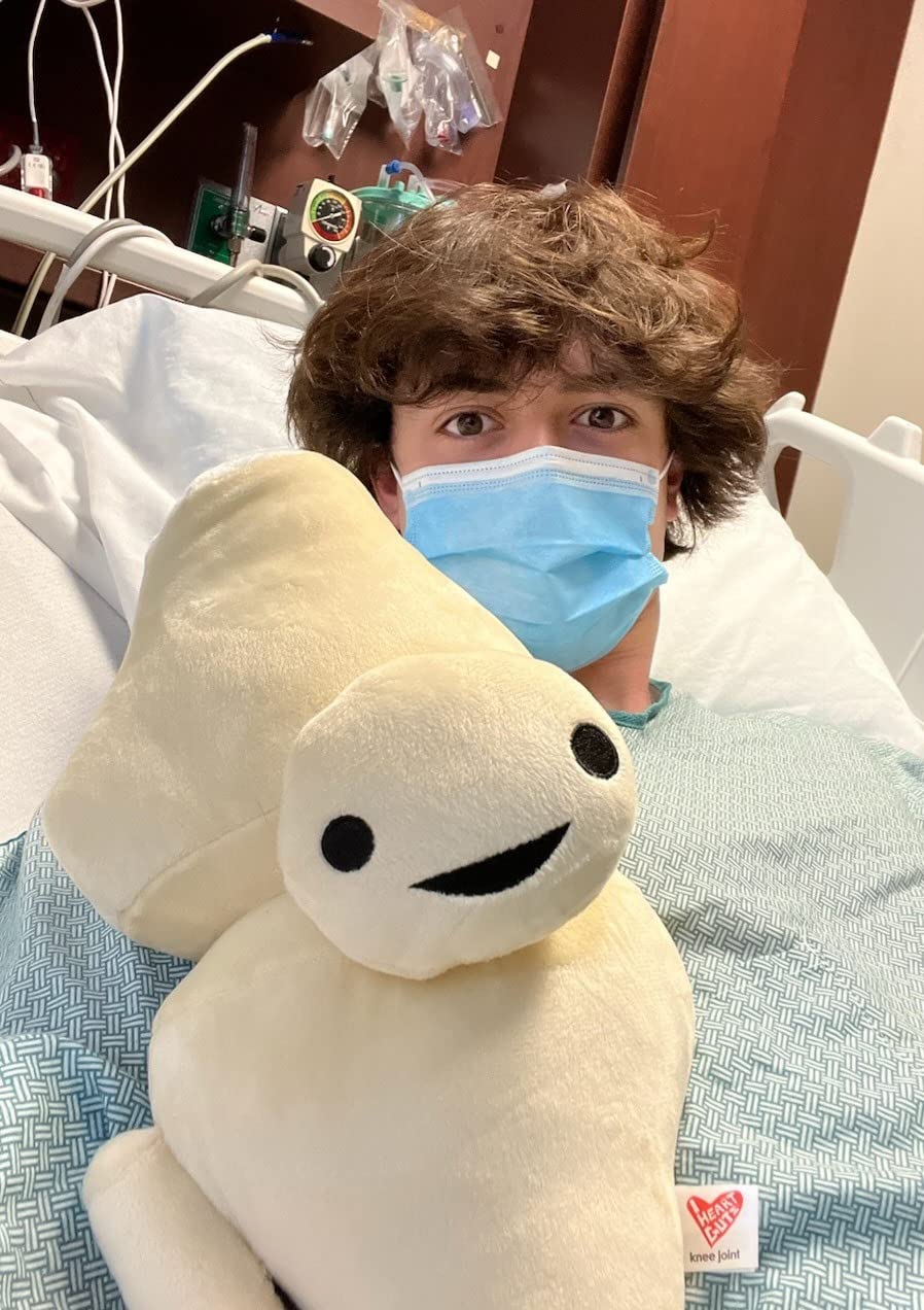 I Heart Guts Knee Joint Plush - Kneed for Speed - Knee Joint Stuffed Pillow Toy Bone, Knee Surgery Gifts - Doctors, Physical Therapists & Orthopedic Surgeon Gifts - Customer Photo 1