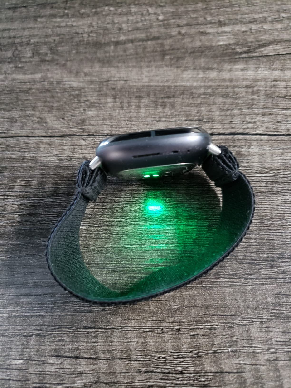 Fitbit Sense Advanced Smartwatch with Tools for Heart Health, Stress Management & Skin Temperature Trends, White/Gold, One Size (S & L Bands Included) Customer Review Fitbit Sense Advanced Smartwatch with Tools for Heart Health, Stress Management & Skin Temperature Trends, White/Gold, One Size (S & L Bands Included) - Customer Photo 2