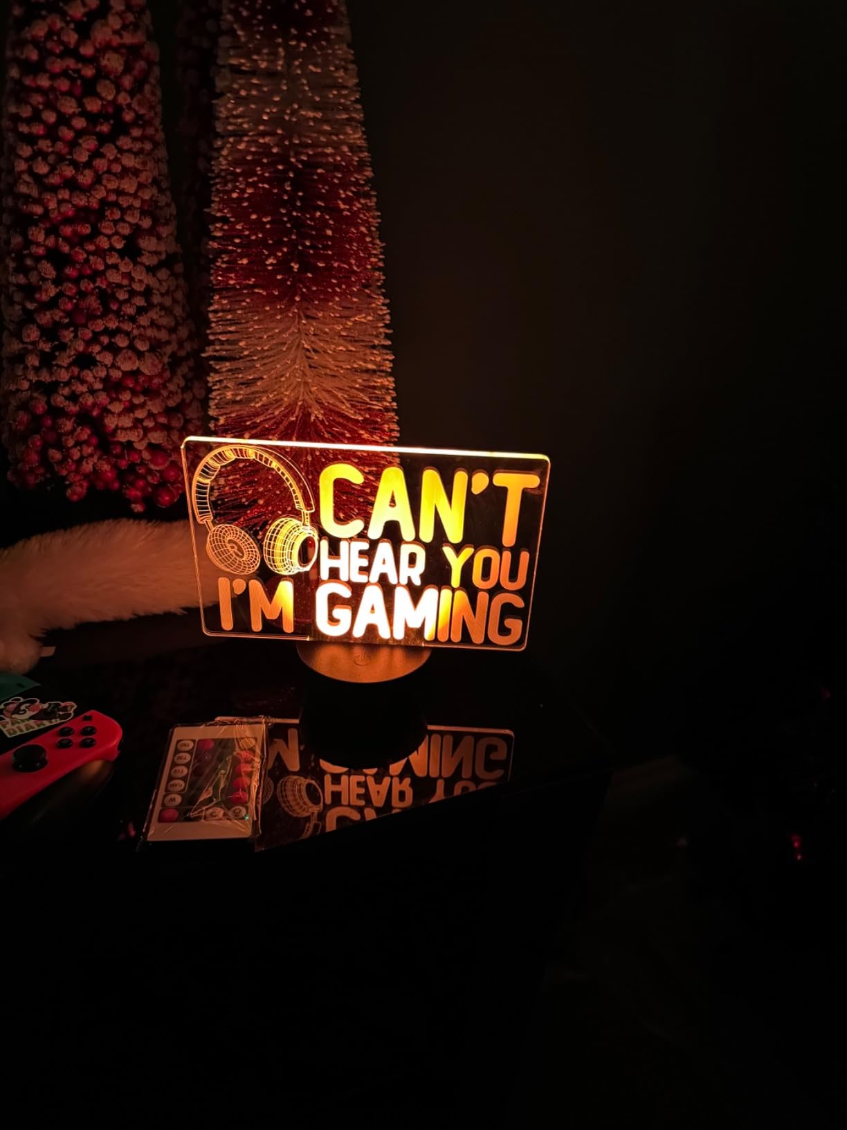 YuanDian Can't Hear You I'm Gaming Night Light, Headset Graphic Video Games Gamer Gift Funny 3D Illusion Lamp 16 Colors Changing Touch & Remote Control for Men Gamers Teenagers and Kids - Customer Photo 1