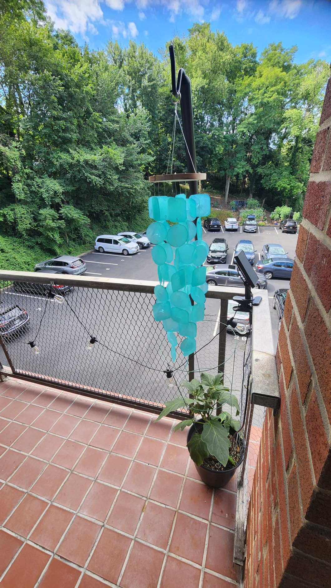 Solange & Frances Wind Chimes for Outside – Natural White Capiz Shell Outdoor Wind Chime Garden Decor for Outside, Unique Gifts for Women Who Have Everything Customer Review Solange & Frances Wind Chimes for Outside – Natural White Capiz Shell Outdoor Wind Chime Garden Decor for Outside, Unique Gifts for Women Who Have Everything - Customer Photo 3