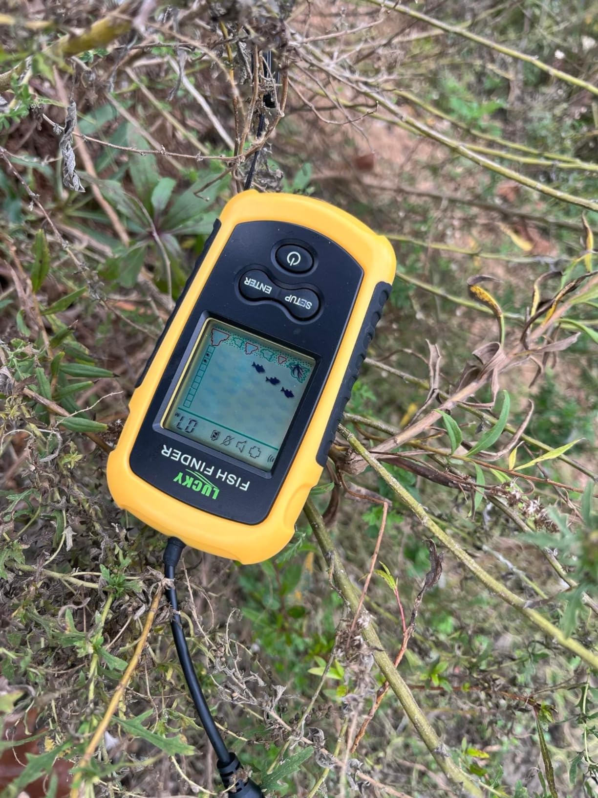 LUCKY Kayak Portable Fish Depth Finder Water Handheld Fish Finder Sonar Castable Kayak Boat Fishfinder Transducer Fishing LCD Display FFC1108 - Customer Photo 3