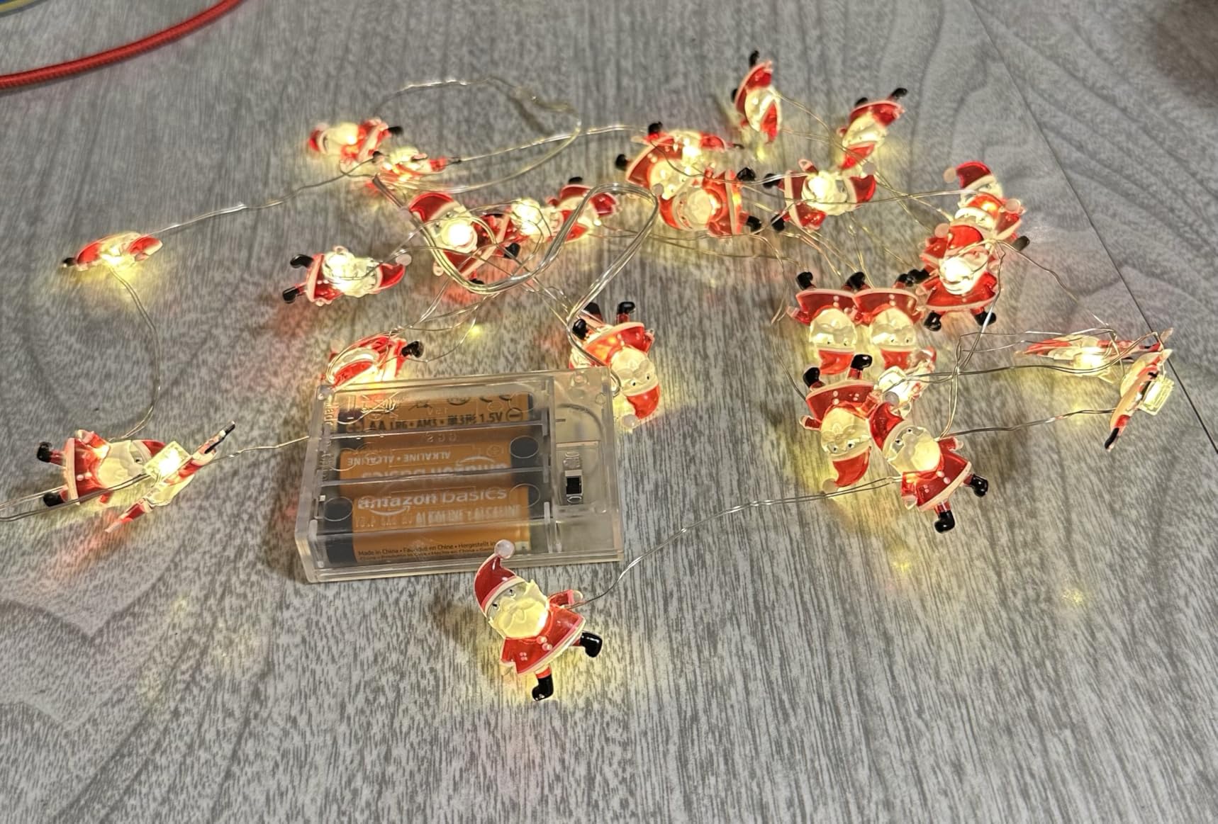 Coquimbo Bee Lights Room Decor, Christmas Gifts for Women Teen Girls Boys, 10ft 30 LED Cute Honey Bee String Fairy Lights Battery Operated, Bee Decorations for Bedroom Dorm Classroom Plants Wedding - Customer Photo 4