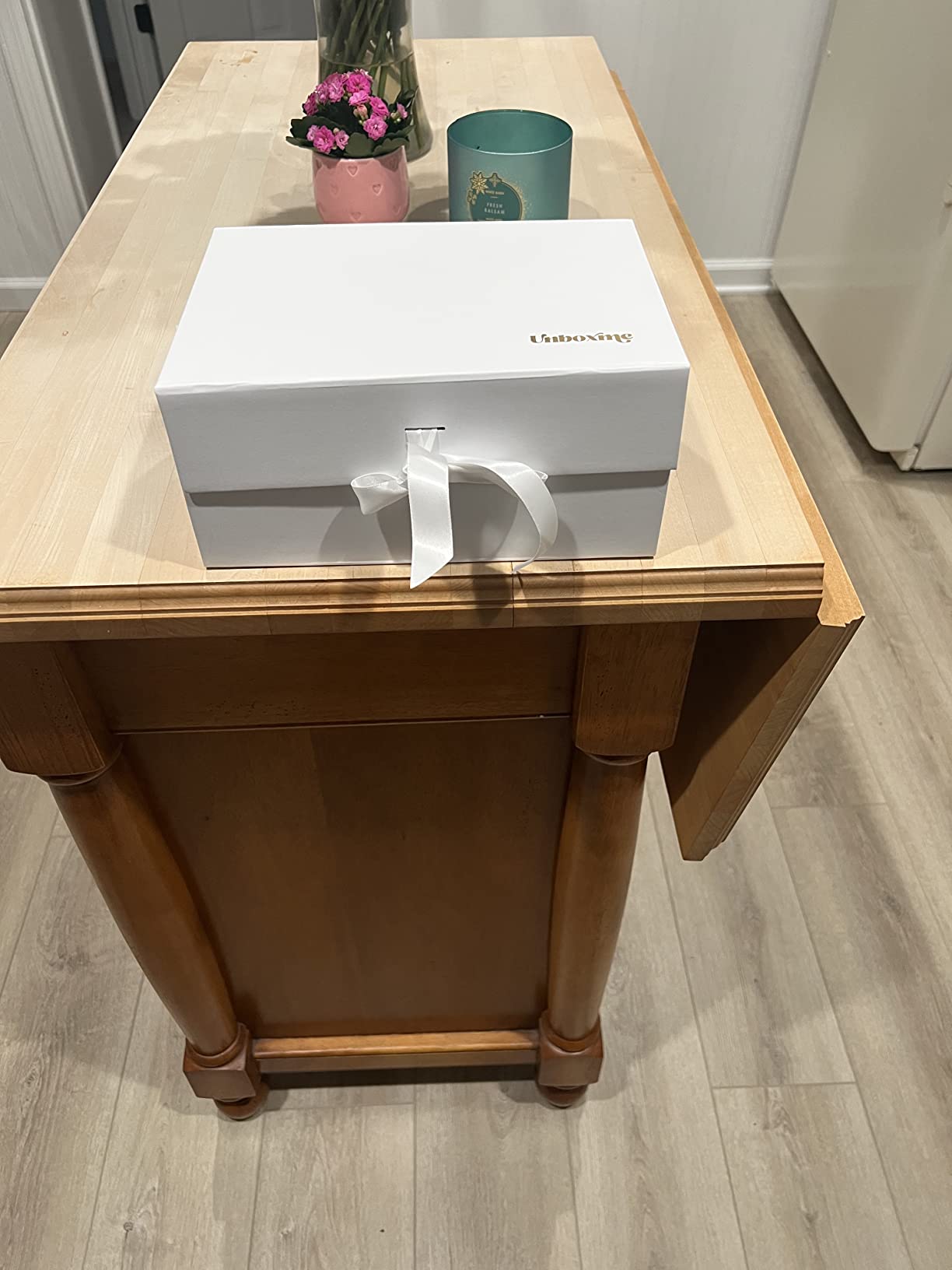 Unboxme Comforting Care Package for Women - Organic Self-Care Get Well Soon Gift Basket with Fluffy Socks, Lemon Ginger Tea Set, Sea Salt, Scented Candle - Ideal Post-Surgery & Feel Better Basket Customer Review Unboxme Comforting Care Package for Women - Organic Self-Care Get Well Soon Gift Basket with Fluffy Socks, Lemon Ginger Tea Set, Sea Salt, Scented Candle - Ideal Post-Surgery & Feel Better Basket - Customer Photo 3