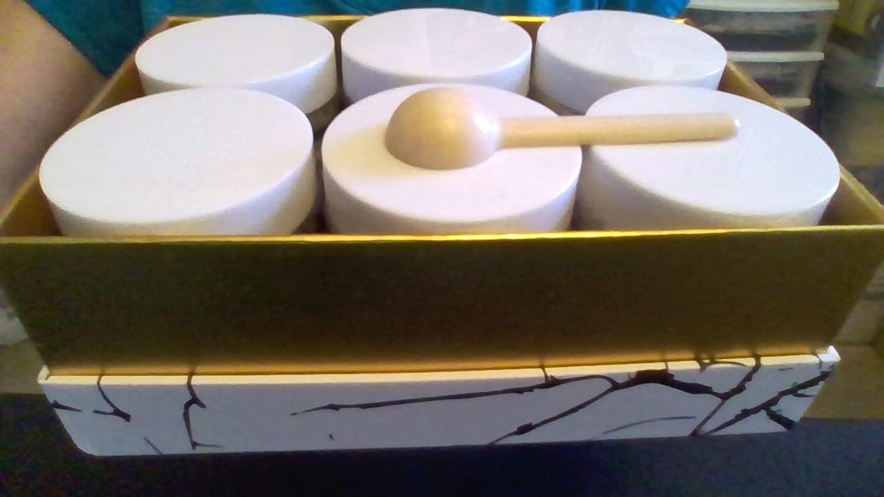 Christmas Gifts for Women Who Have Everything, Epsom Bath Salts Gift Basket Set, Relaxing Self Care Salt W/Essential Oil, Gifts for Mom, Lavender, Eucalyptus, Lemon, Coconut, Tea Tree, Honey Almond - Customer Photo 2