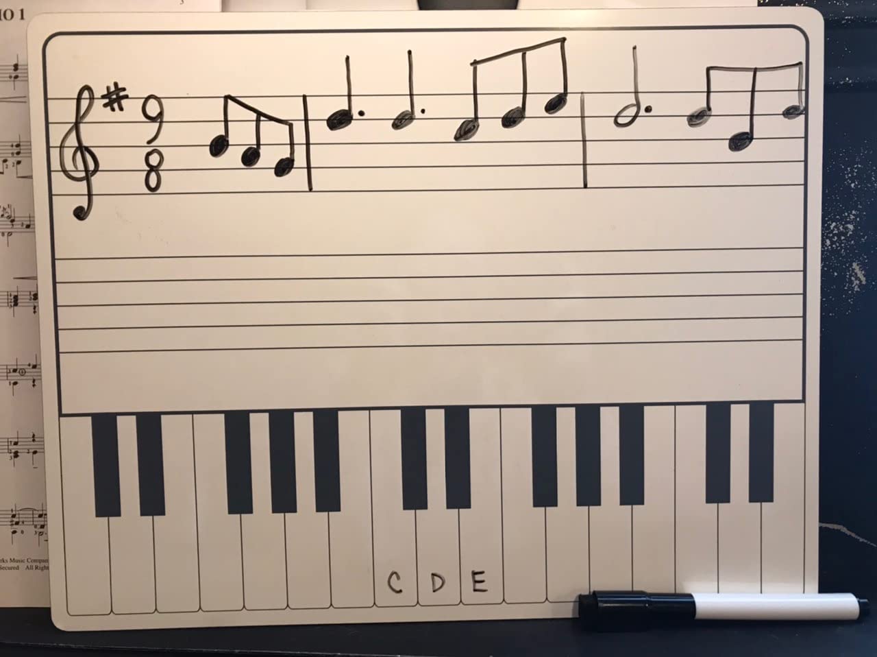SCRIBBLEDO 11 x 14 Inch Keyboard Practice Dry Erase White Board Lapboard Durable Portable Double Sided Music Whiteboard for Kids Students Musicians Music Class Supplies - Customer Photo 2