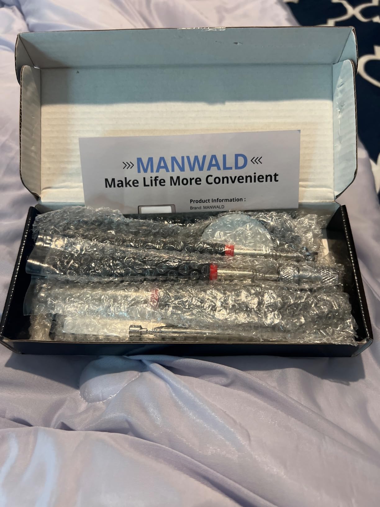 LED Magnetic Pickup Tools, Christmas Stocking Stuffers for Men Adults, Telescoping Magnetic Flashlights with Extendable Magnet Stick, Birthday Gifts for Men, Him, Dad, Boyfriends, Black - Customer Photo 1