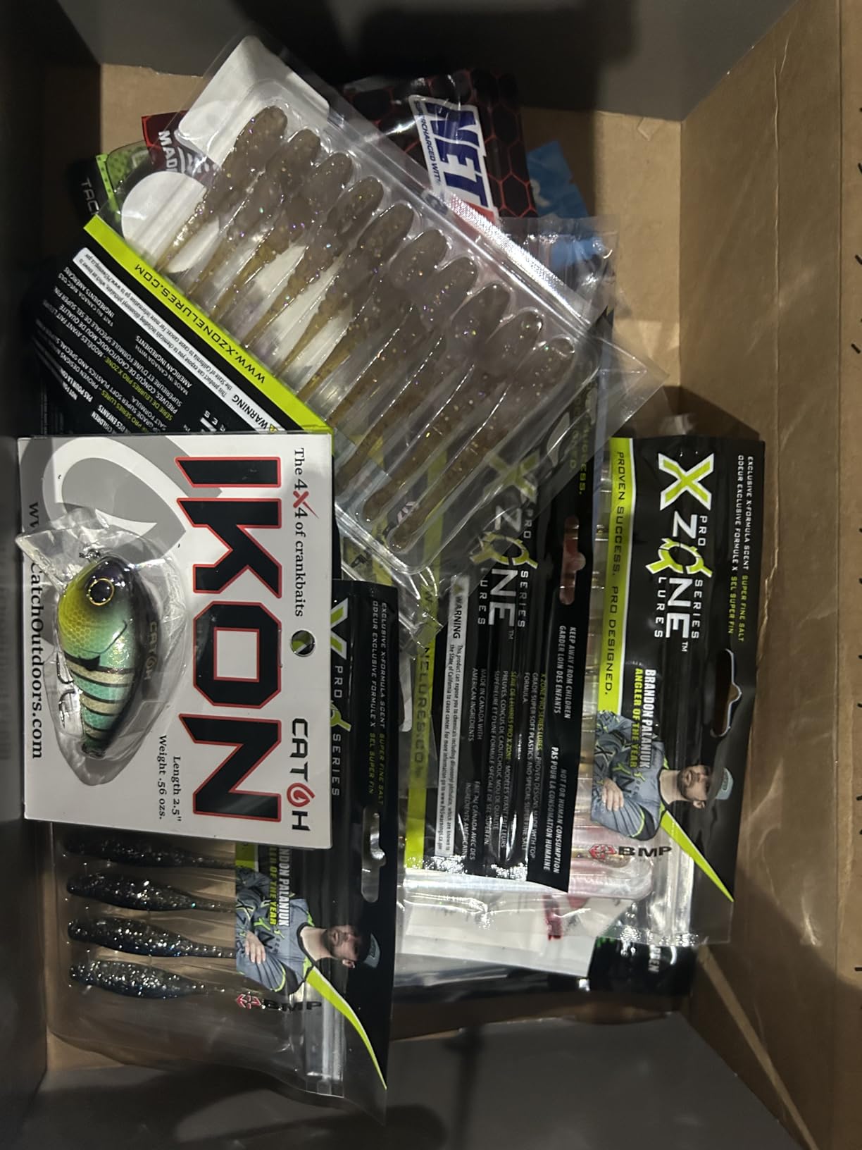 Catch Co Mystery Tackle Box Freshwater Largemouth and Smallmouth Bass Lures Fishing Kit - Customer Photo 1
