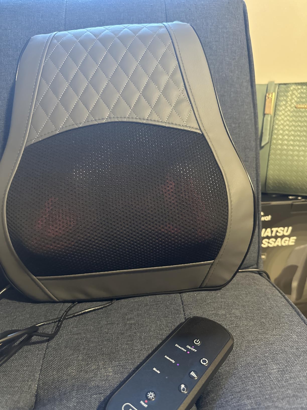 Boriwat Back Massager with Heat, 3D Kneading Massage Pillow for Back, Neck, Shoulder, Leg Pain Relief Deep Tissue, Gifts for Women Men Mom Dad - Customer Photo 2