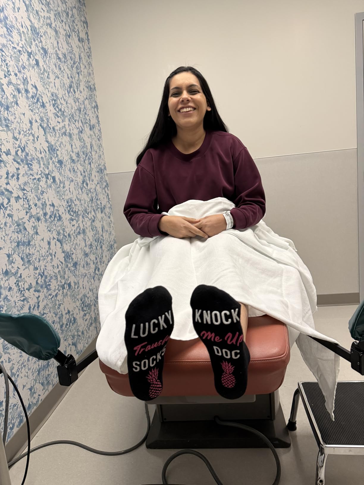 Zmart Pregnancy Gifts Ideas - Pregnancy Socks for Expecting Mom, Expecting Mother's Day Gifts - Customer Photo 1