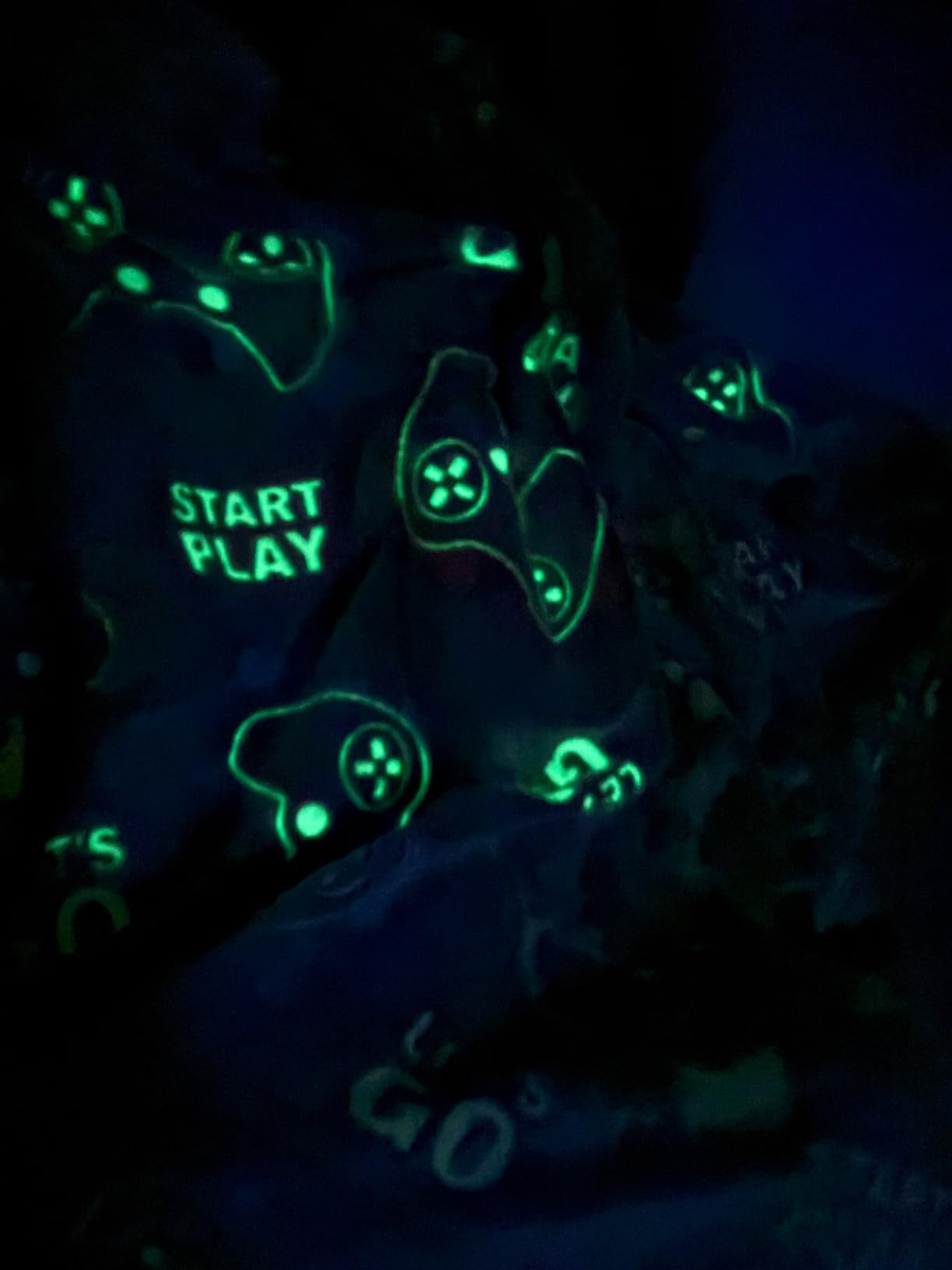 Jekeno Glow in The Dark Gaming Blanket Gamer Game Controller Throw Gift Toys for Kids Boys Teen Son Adults Gamepad Presents Easter Birthday Christmas Bedroom Decor Luminous Blanket Grey 50 Jekeno Glow in The Dark Gaming Blanket Gamer Game Controller Throw Gift Toys for Kids Boys Teen Son Adults Gamepad Presents Easter Birthday Christmas Bedroom Decor Luminous Blanket Grey 50