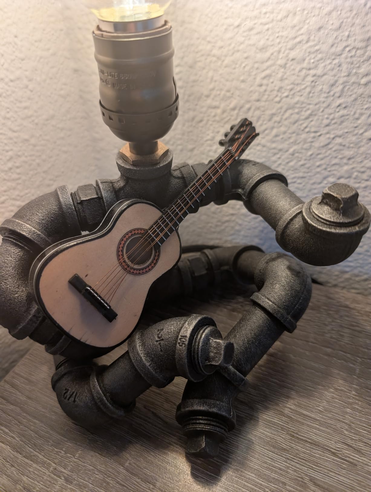 Steampunk Industrial Guitar Lamp - Unique Table Lamp/Desk Lamp with Edison Bulb, Vintage Decorative Lamp for Men, Guitar Lovers & Musicians Customer Review Steampunk Industrial Guitar Lamp - Unique Table Lamp/Desk Lamp with Edison Bulb, Vintage Decorative Lamp for Men, Guitar Lovers & Musicians - Customer Photo 1