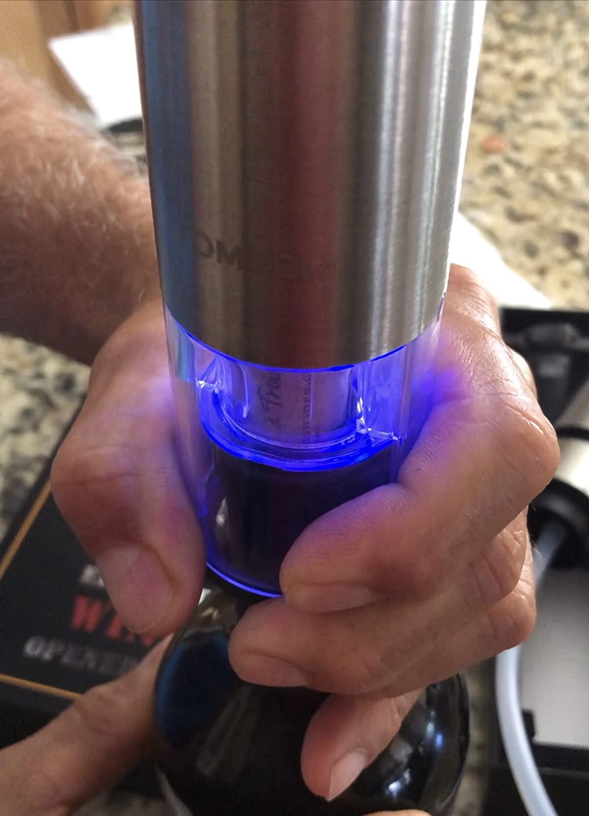 Rechargeable Electric Wine Gift Set - Aerator, Vacuum Stoppers, Foil Cutter and Bottle Opener for Home Bar and Outdoor Parties Customer Review Rechargeable Electric Wine Gift Set - Aerator, Vacuum Stoppers, Foil Cutter and Bottle Opener for Home Bar and Outdoor Parties - Customer Photo 2