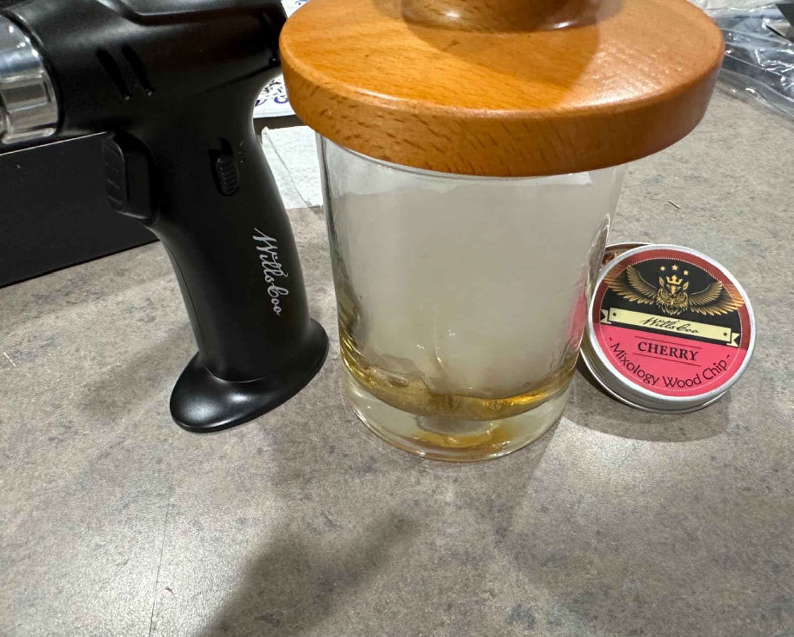 Cocktail Smoker Kit - Handmade Old Fashioned Wood Smoker with Torch, 6 Flavors Wood Chips for Whiskey & Alcohol Gift Set, Gift for Men Customer Review Cocktail Smoker Kit - Handmade Old Fashioned Wood Smoker with Torch, 6 Flavors Wood Chips for Whiskey & Alcohol Gift Set, Gift for Men - Customer Photo 1