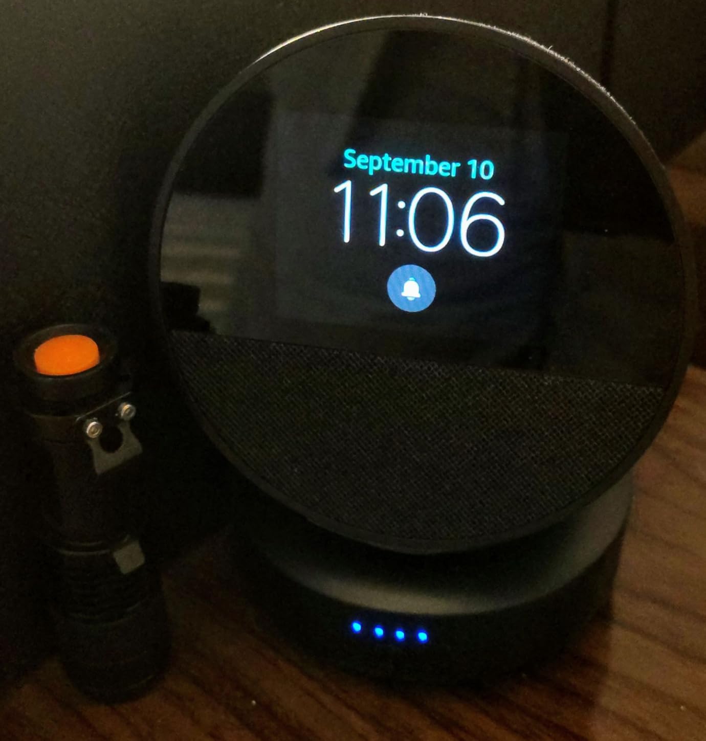 Echo Spot (newest model), Great for nightstands, offices and kitchens, Smart alarm clock with Alexa+ Early Access, Black - Customer Photo 4