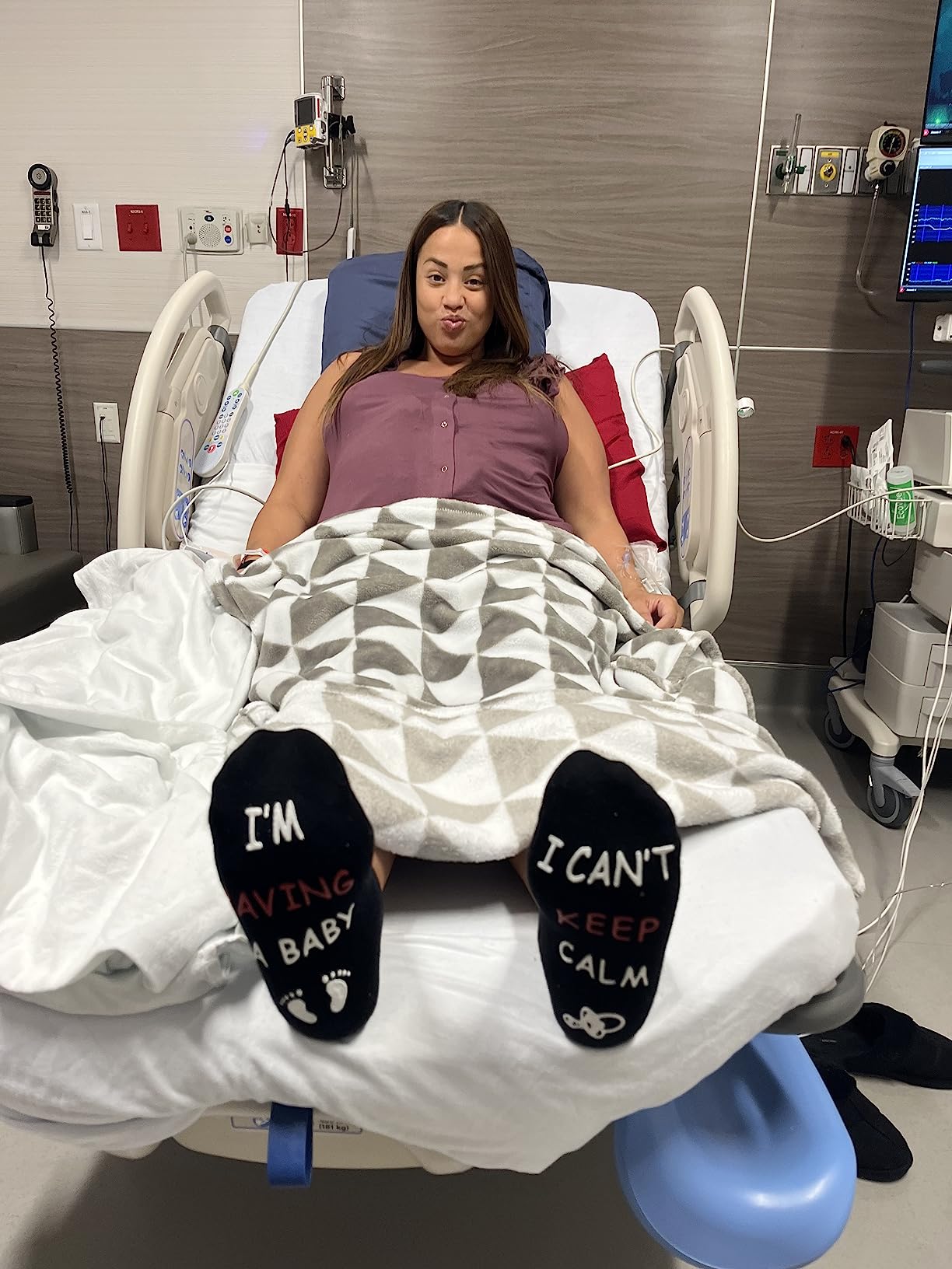 Zmart Pregnancy Socks for Expecting Moms - Mother's Day Gift for New Moms, IVF Socks for Her - Customer Photo 1