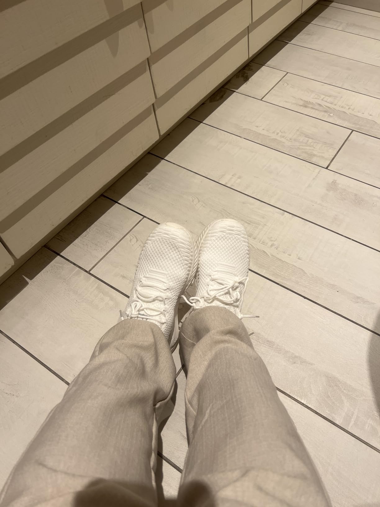 Feethit Women Tennis Running Shoes Walking Shoes Lightweight Casual Sneakers for Travel Gym Work Woman Waitress Nurse - Customer Photo 2