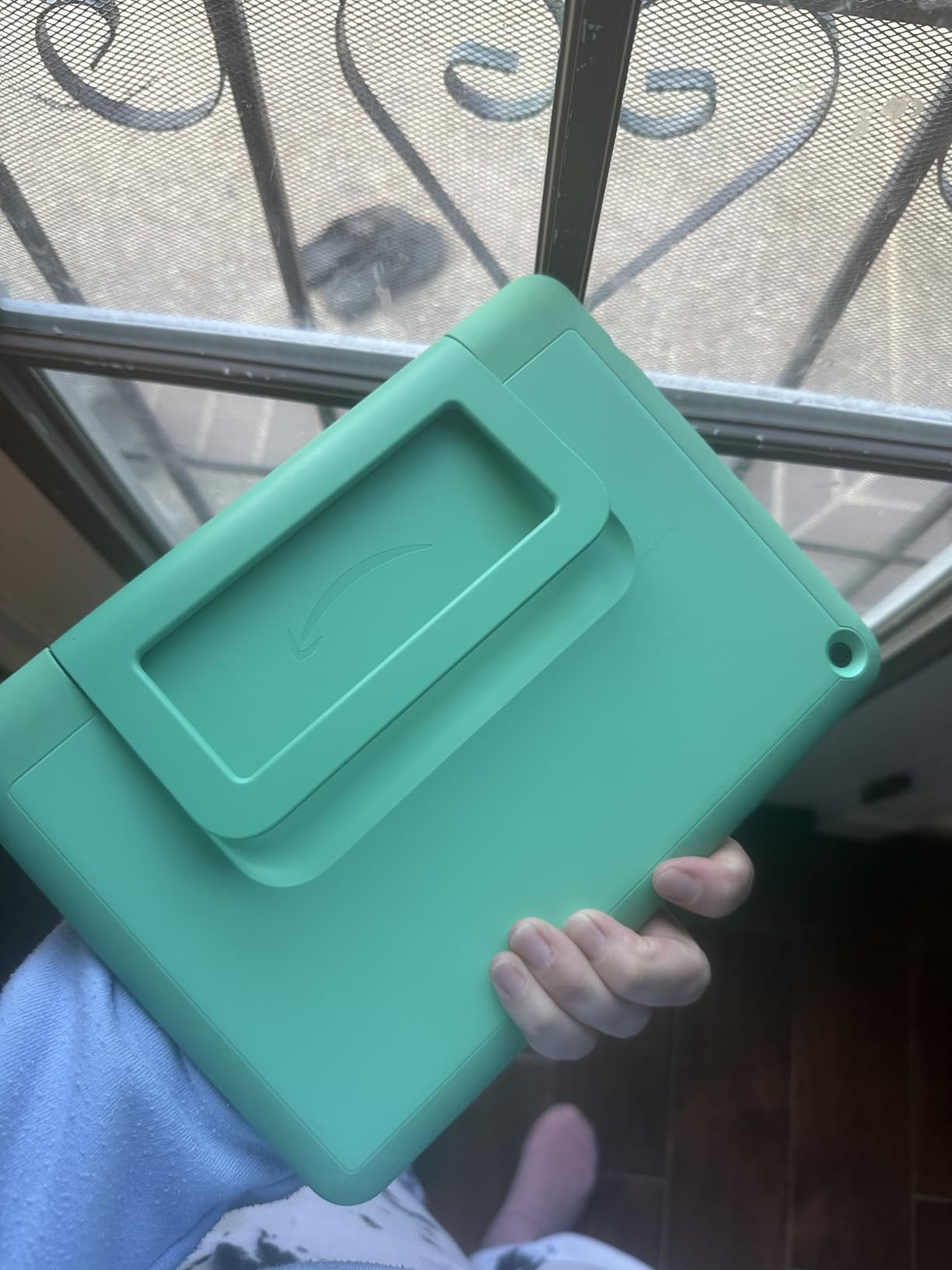 Amazon Fire HD 10 Kids Pro tablet (newest model) ages 6-12. Bright 10.1 Amazon Fire HD 10 Kids Pro tablet (newest model) ages 6-12. Bright 10.1