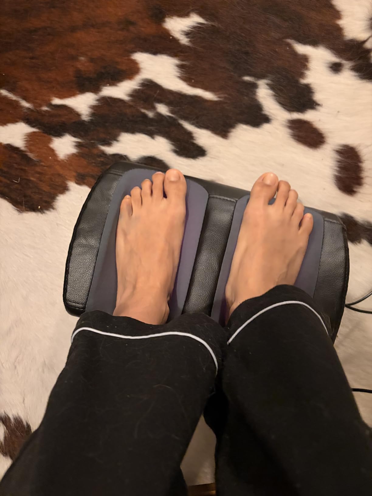 Shiatsu Foot Massager Machine with Heat, Foot and Calf Massager with Massage Roller, Deep Tissue Massager for Plantar Fasciitis, Pain Relief, Promotes Blood Circulation, Gifts for Women & Men - Customer Photo 1